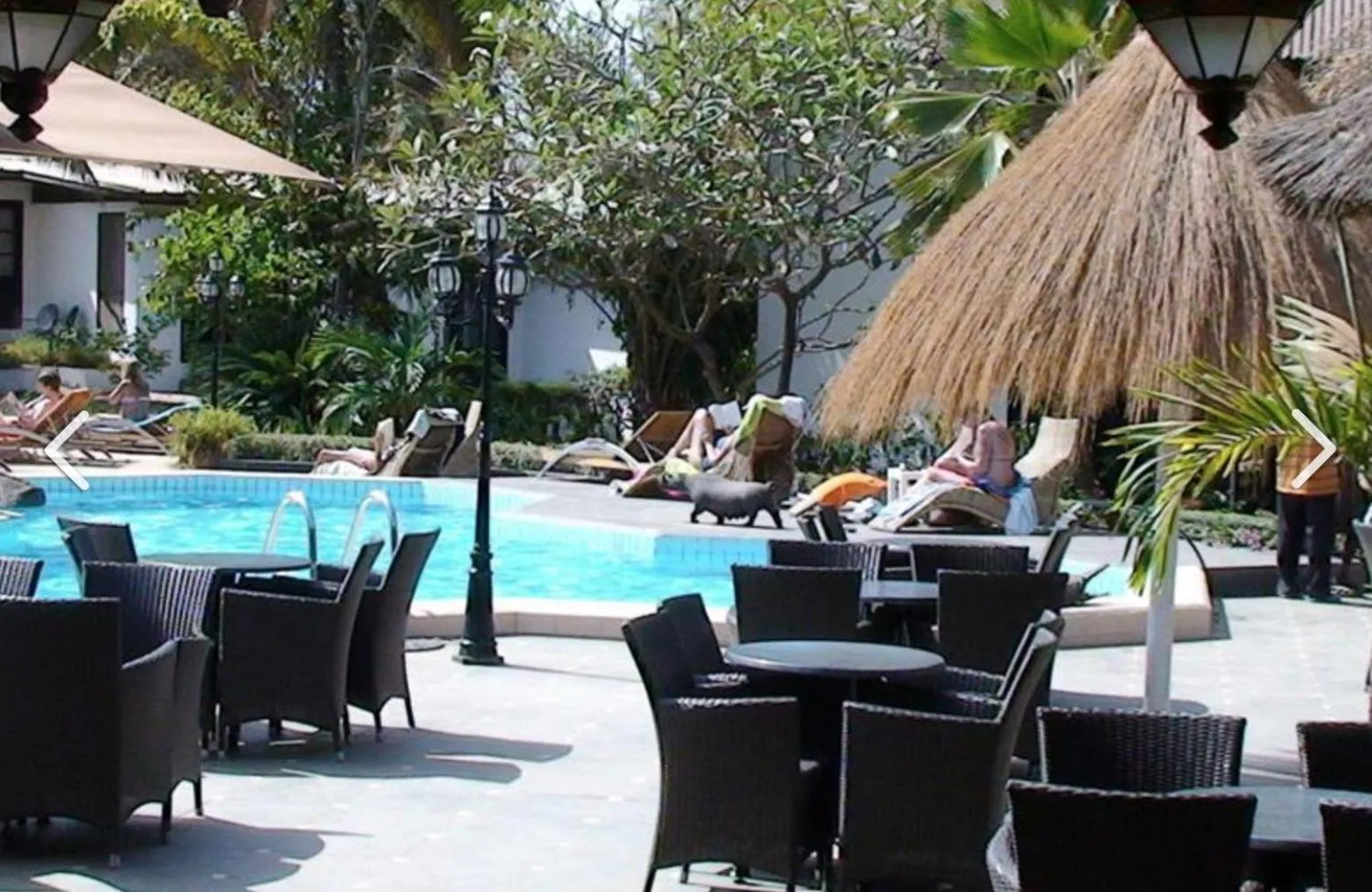 Restaurant/places to eat in Bakotu Hotel
