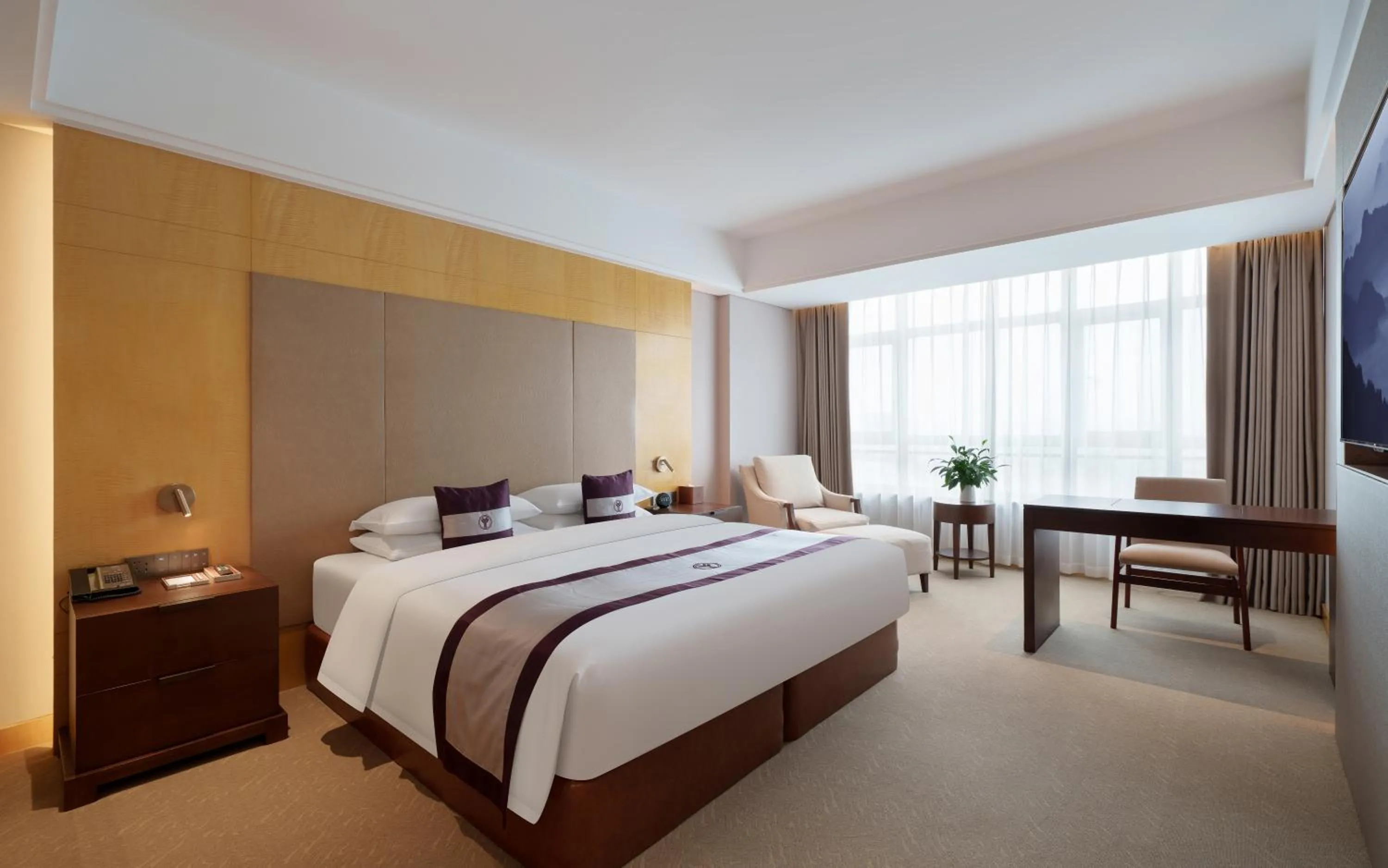 Yue Yuen Executive  Suite - single occupancy in Kunshan Yu Yuan Garden Hotel