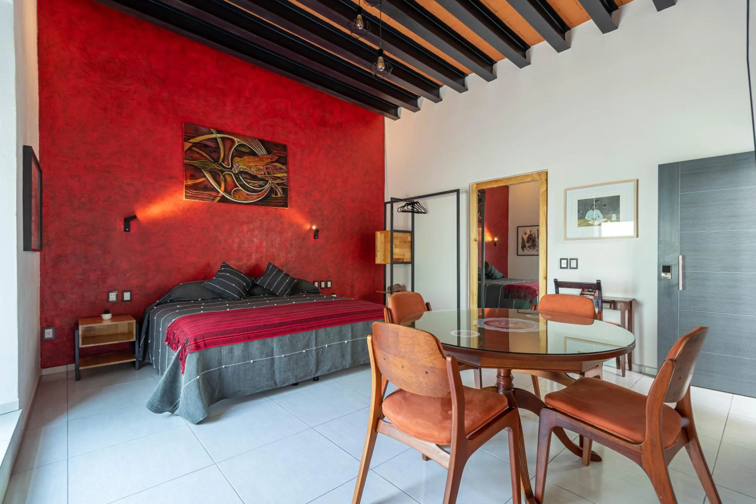 Photo of the whole room, Bed in LARIMAR Gallery y Hotel Boutique
