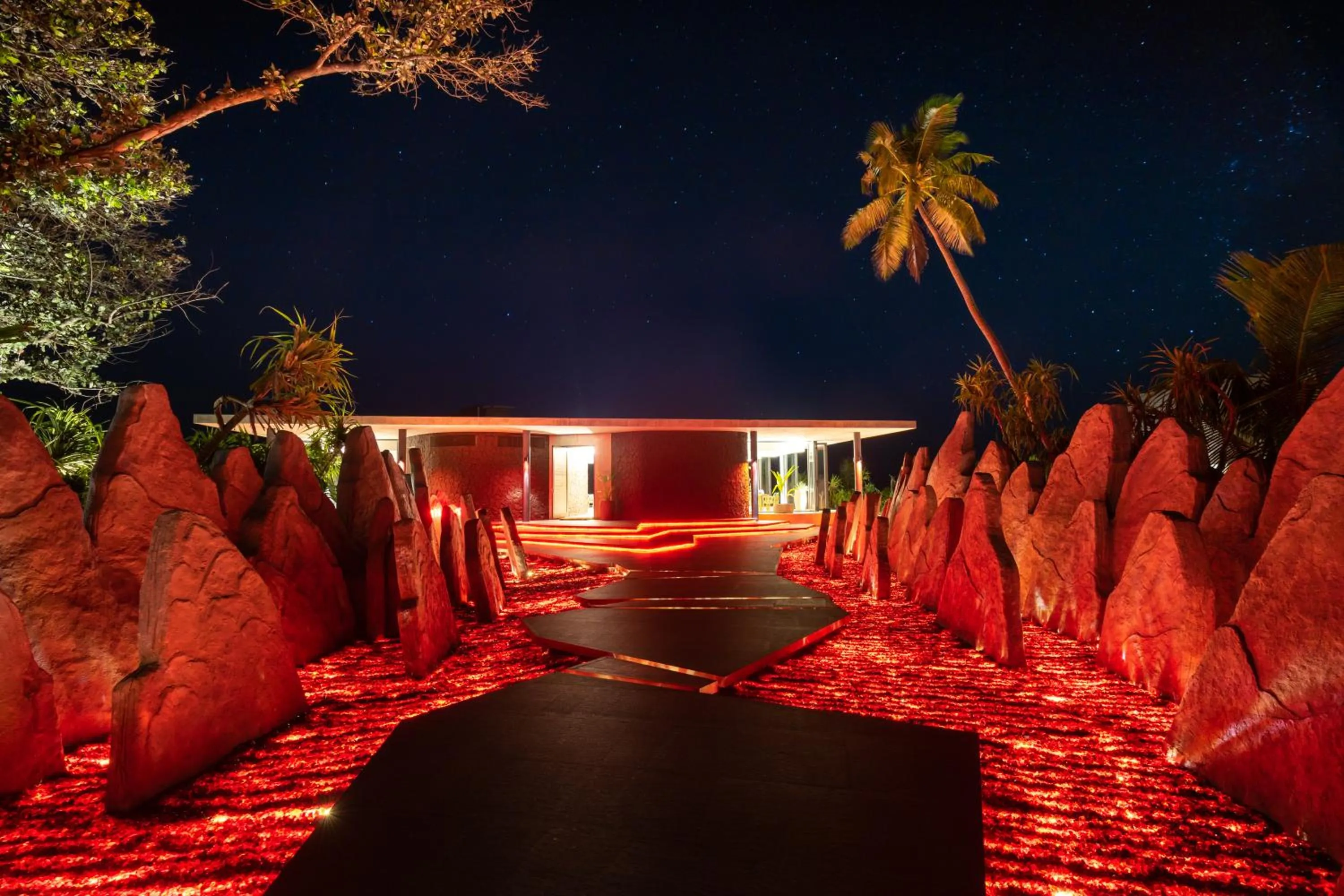 Restaurant/places to eat in Madifushi Private Island- Free return seaplane transfr for min 5&9 nights for 19Dec-10Jan