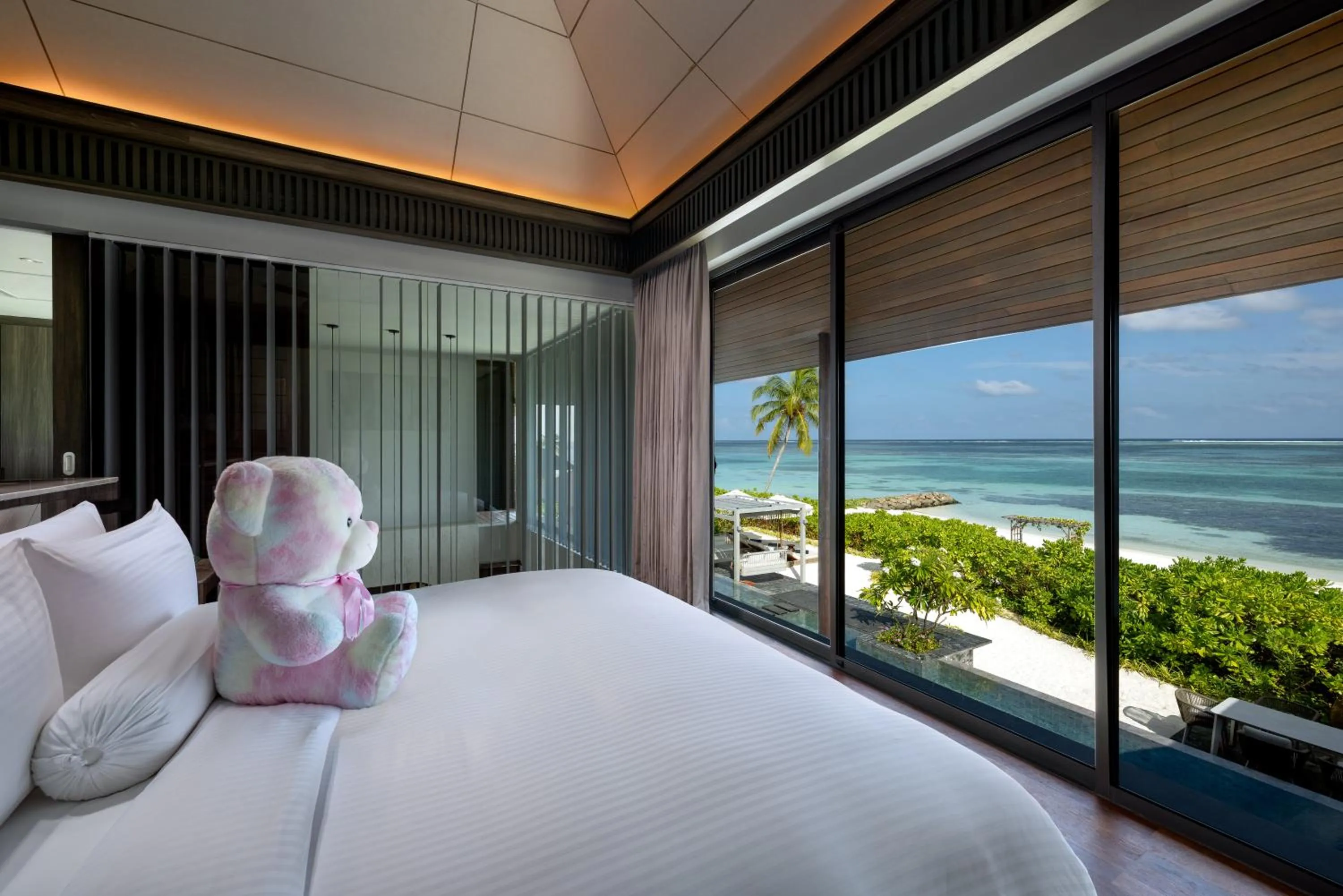 Bed in Madifushi Private Island- Free return seaplane transfr for min 5 nights