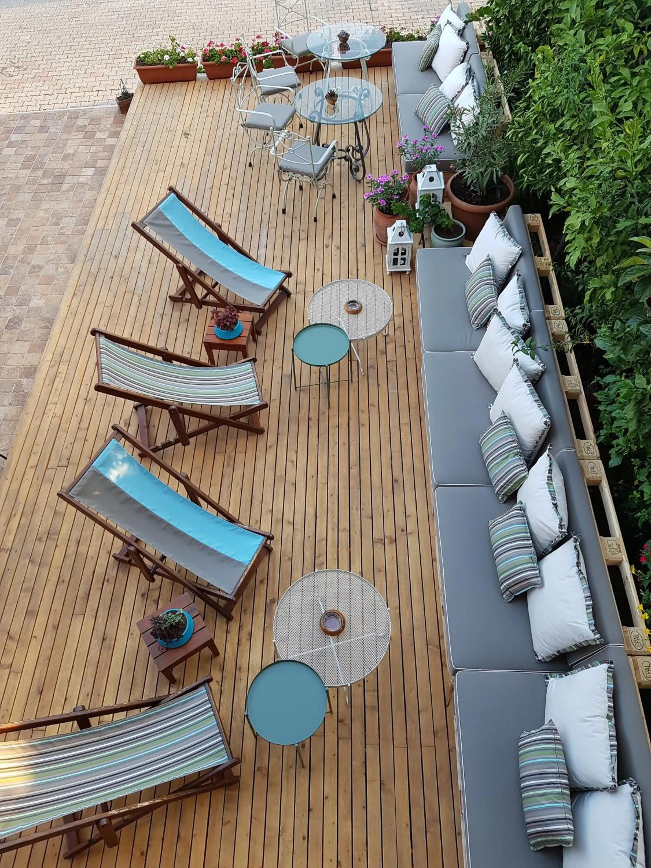 Garden in A&B Home Hotel