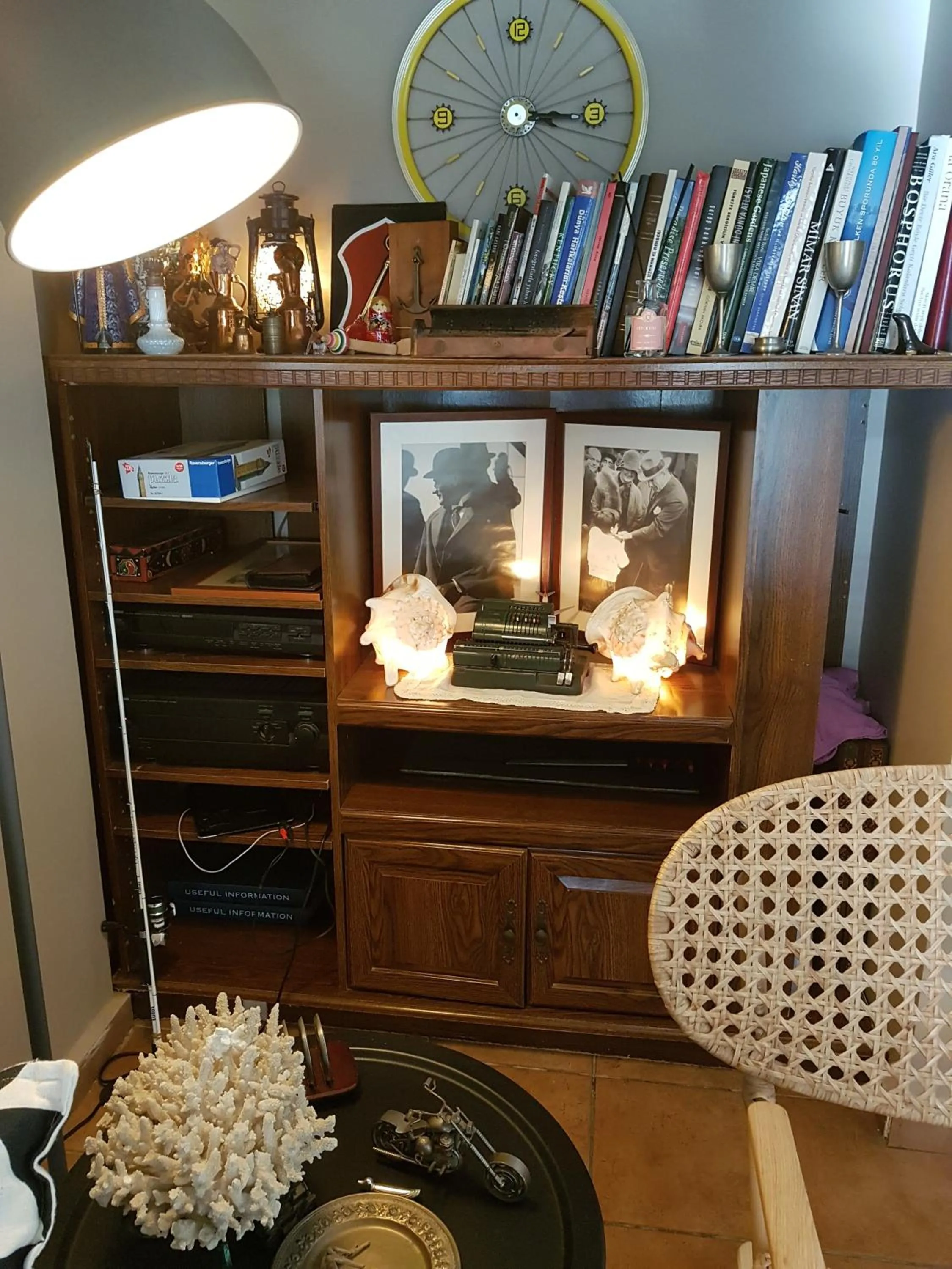 Decorative detail in A&B Home Hotel