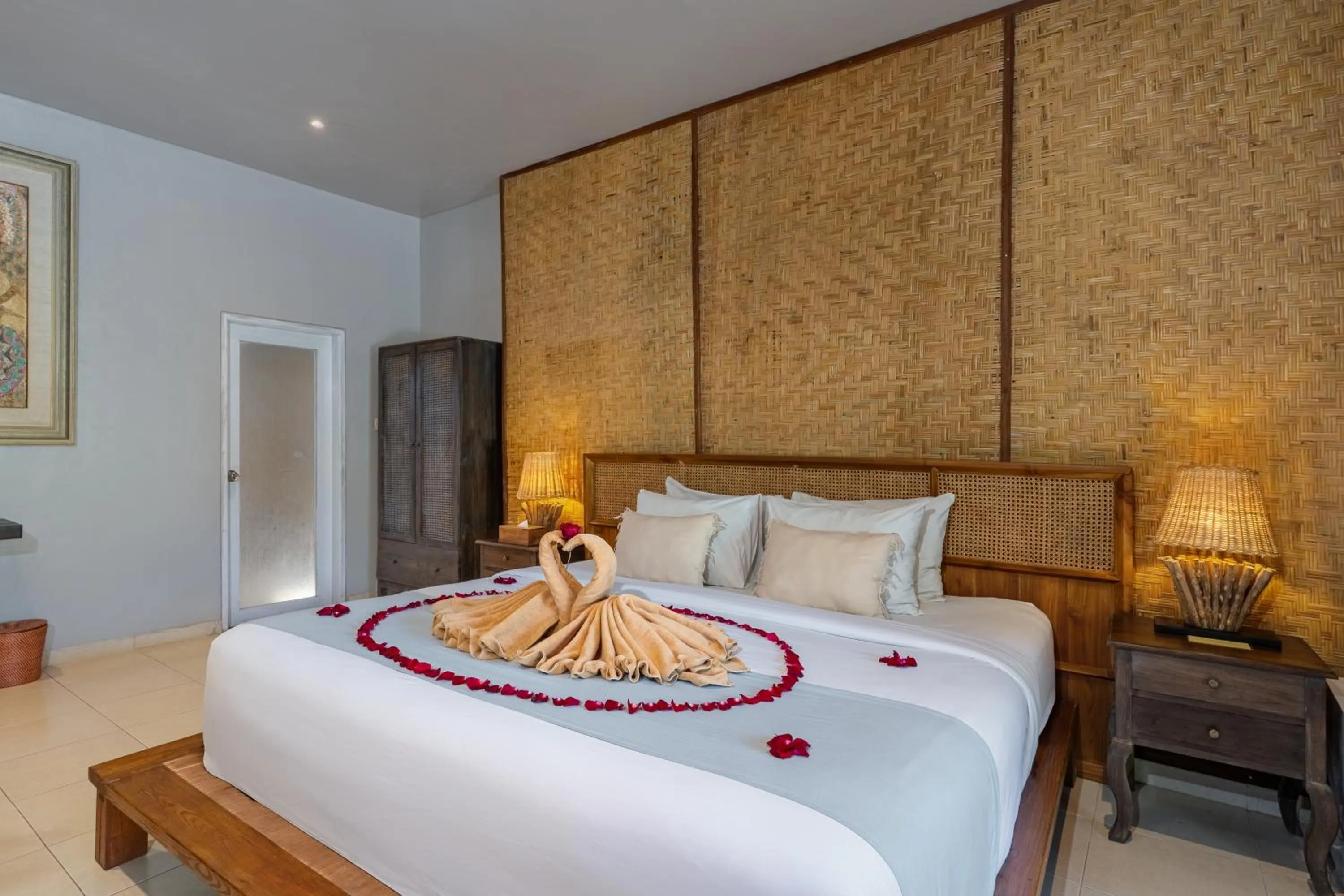 Bed in Lokasari Retreat