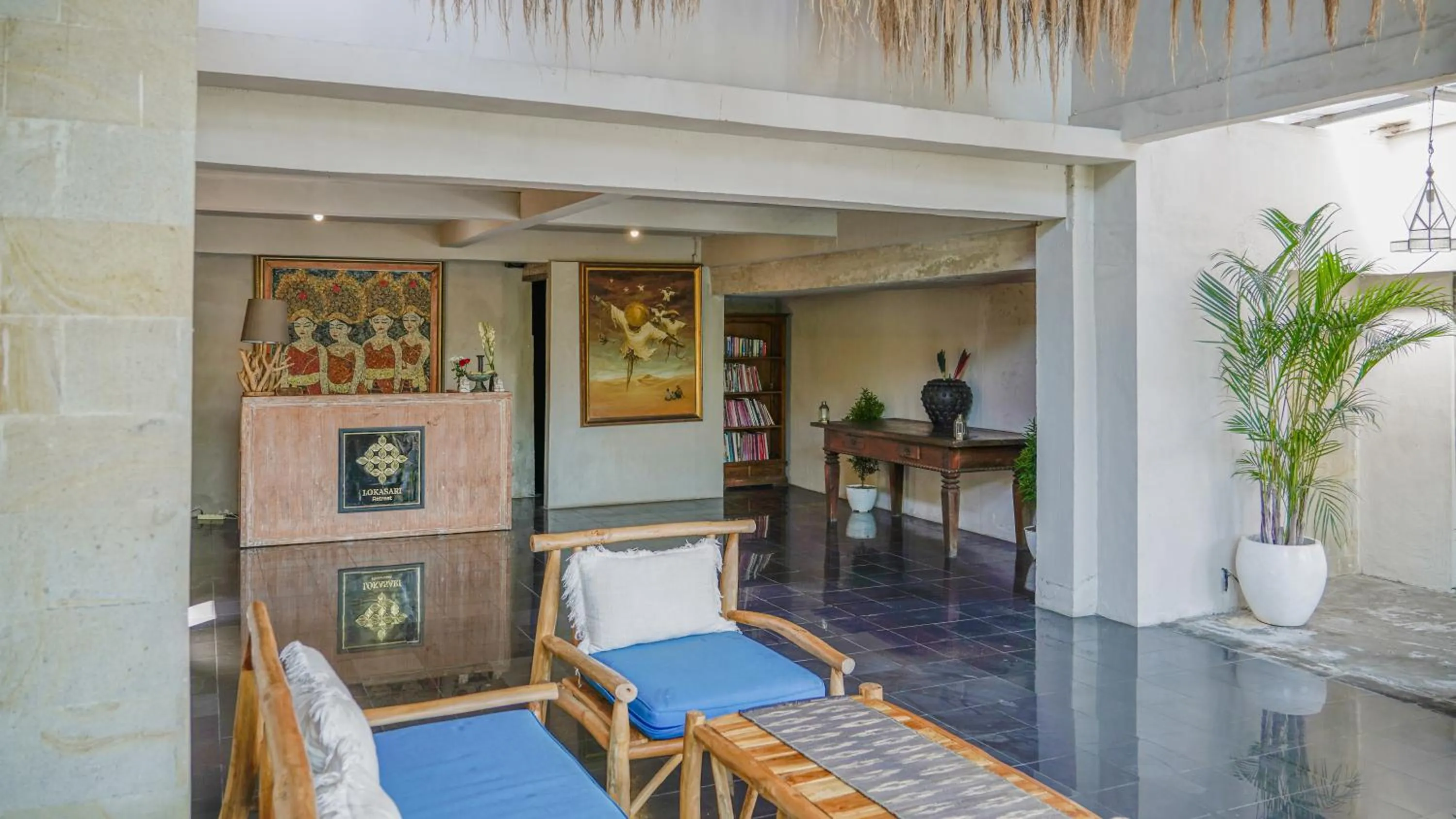 Lobby or reception in Lokasari Retreat