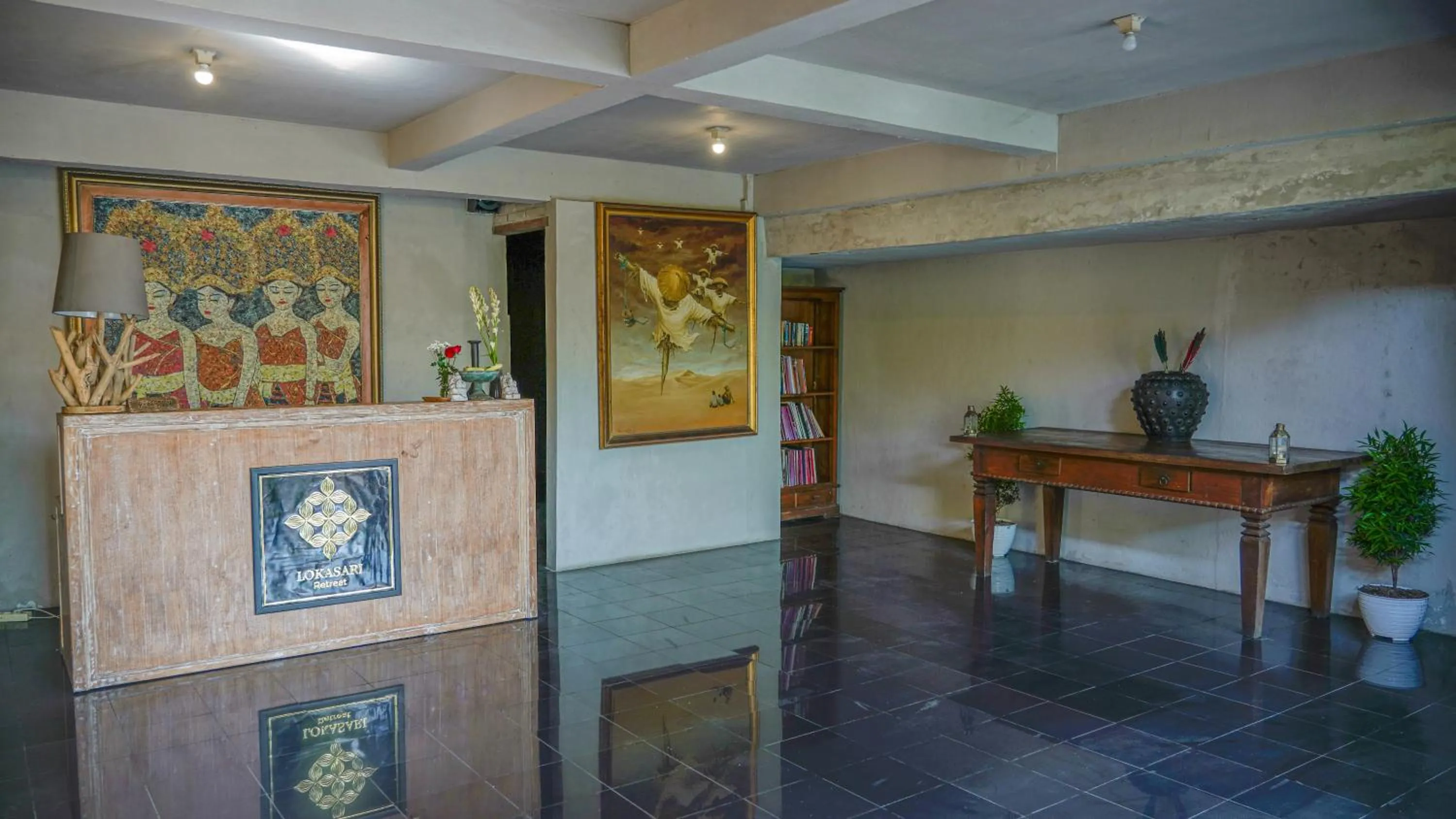 Lobby or reception in Lokasari Retreat