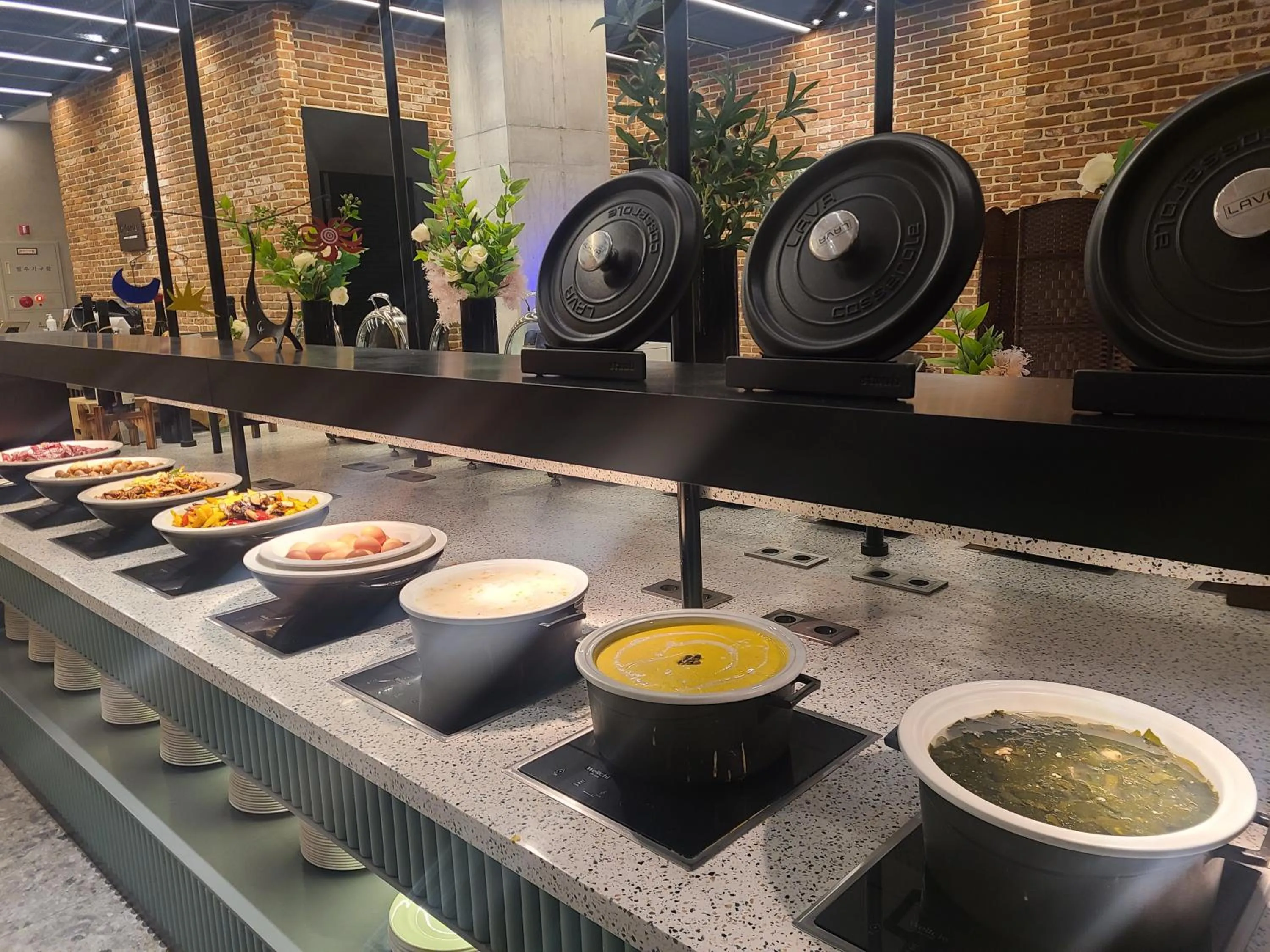 Restaurant/places to eat in Take Hotel Seoul Gwangmyeong