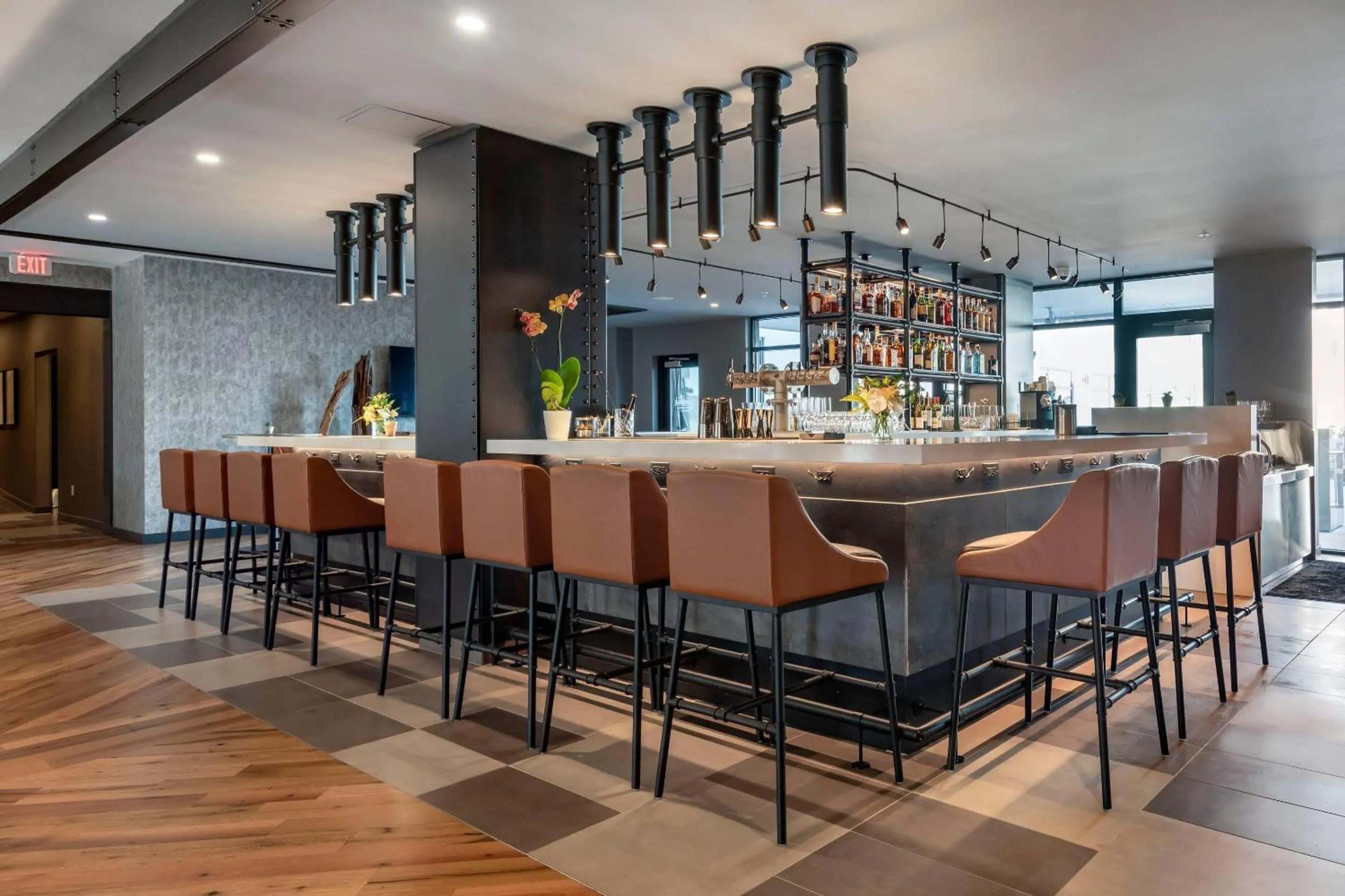 Restaurant/places to eat in Cambria Hotel Portland Downtown Old Port