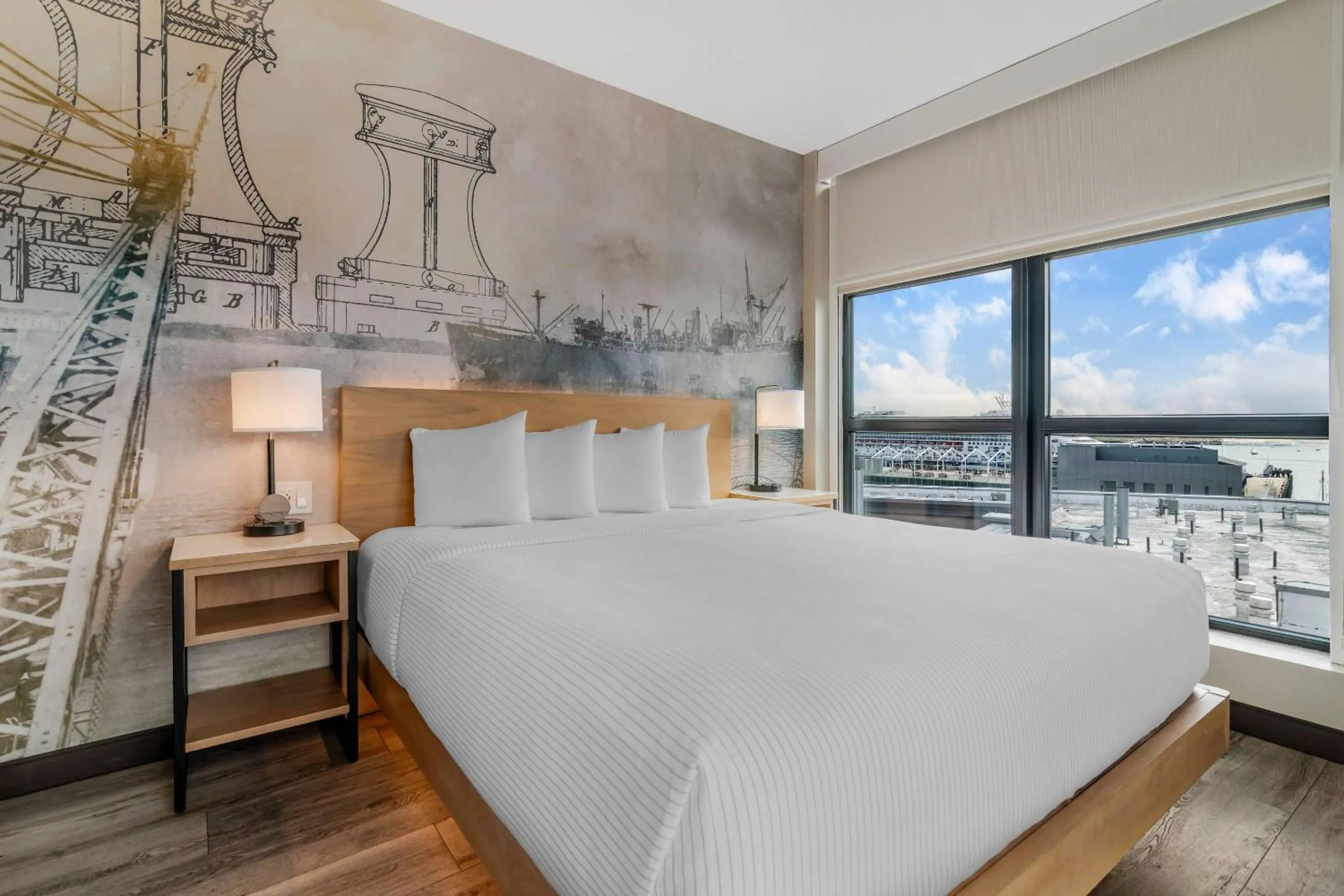 Bedroom, Bed in Cambria Hotel Portland Downtown Old Port