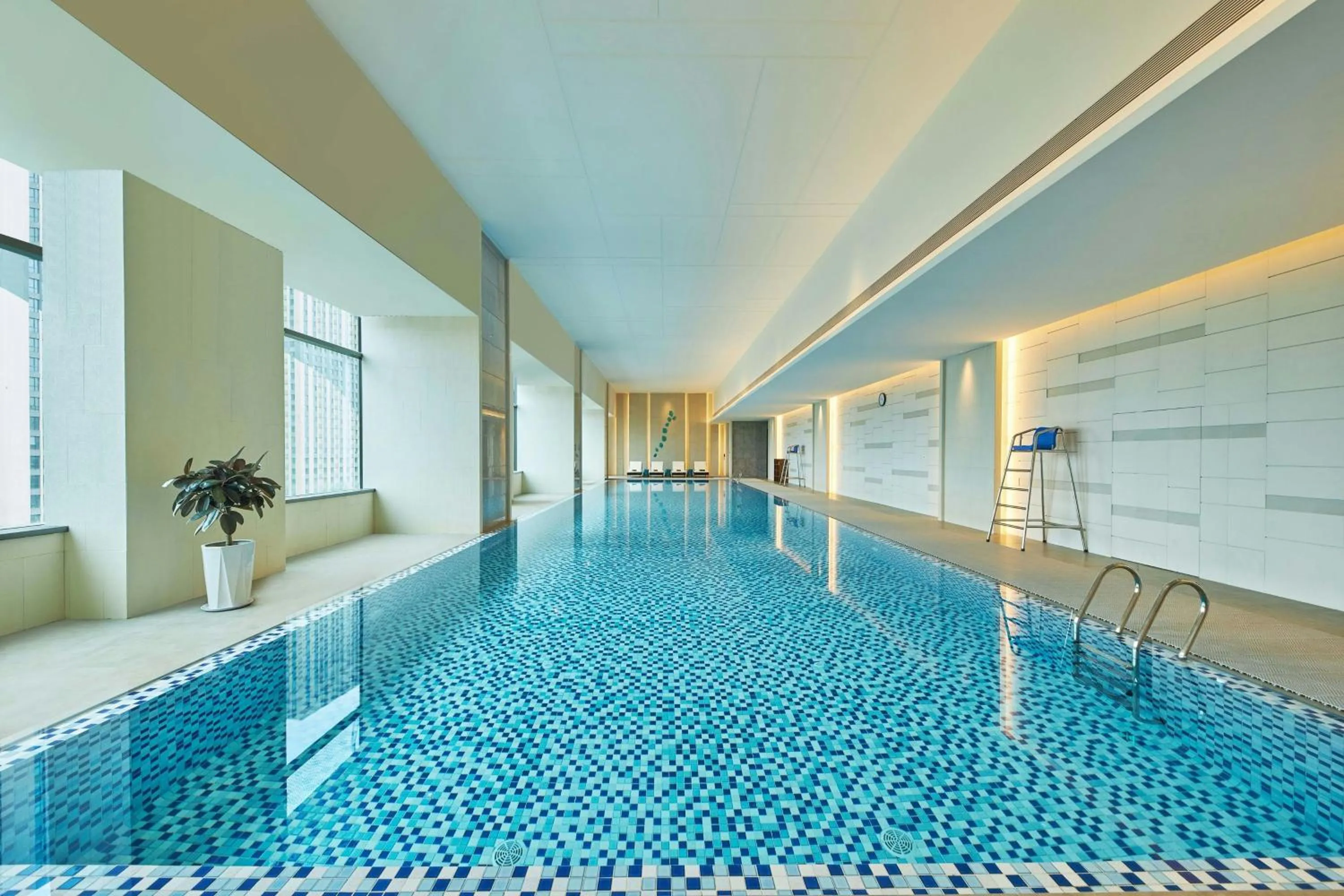 Swimming pool in Courtyard by Marriott Changchun