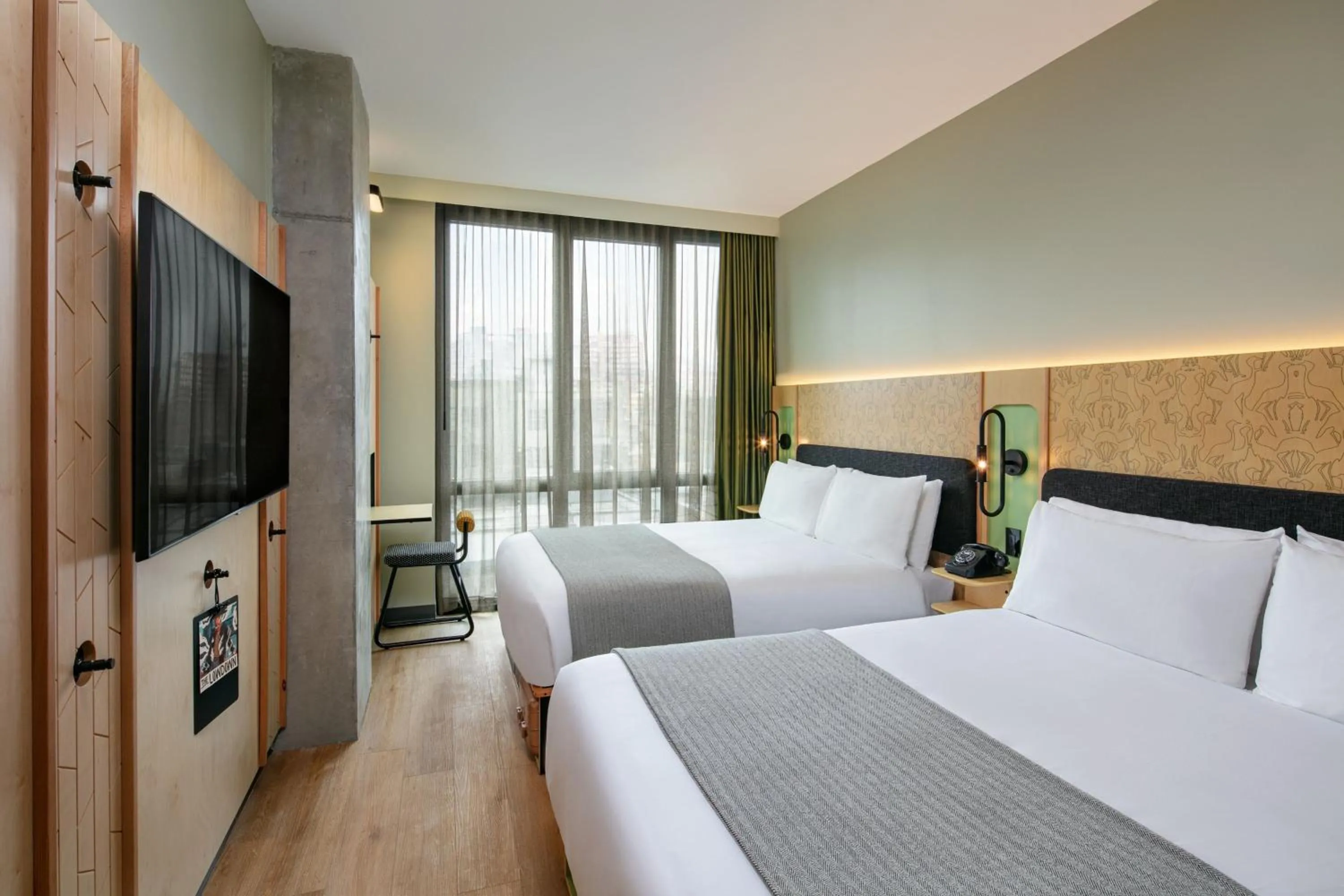 Photo of the whole room, Bed in Moxy Brooklyn Williamsburg