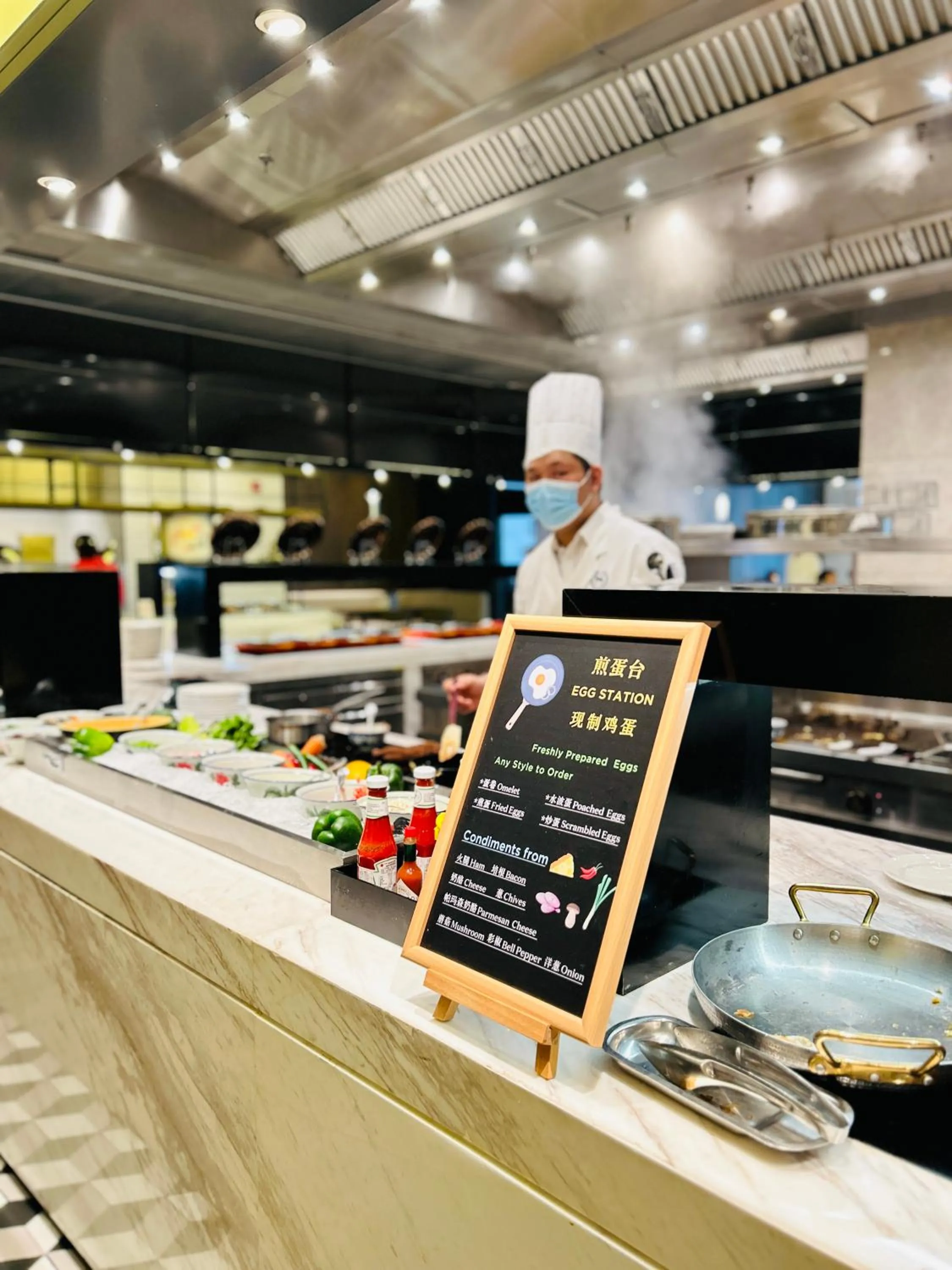 Buffet breakfast in Sheraton Xi'an South