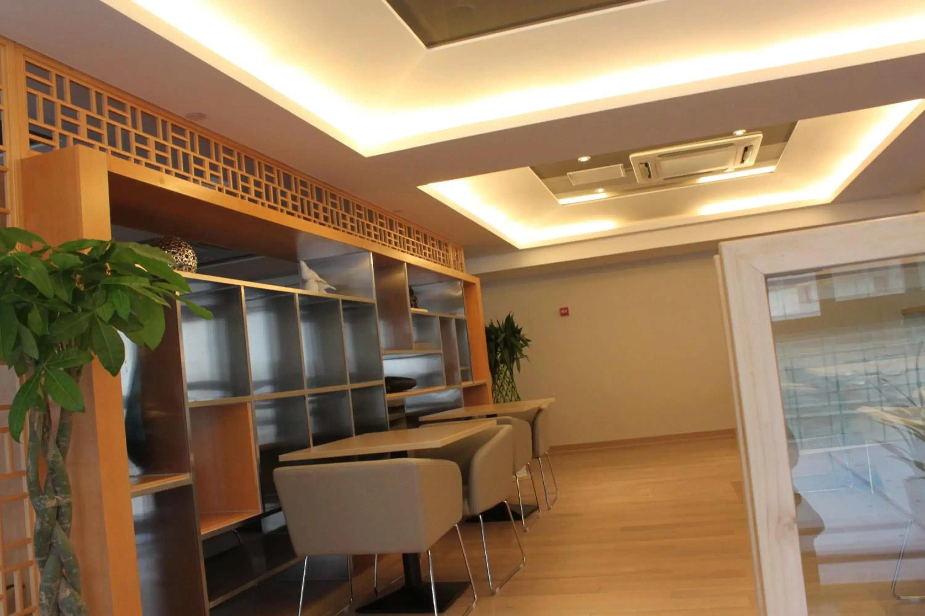 Restaurant/places to eat in Modena By Fraser New District Wuxi Restaurant/places to eat in Modena By Fraser New District Wuxi