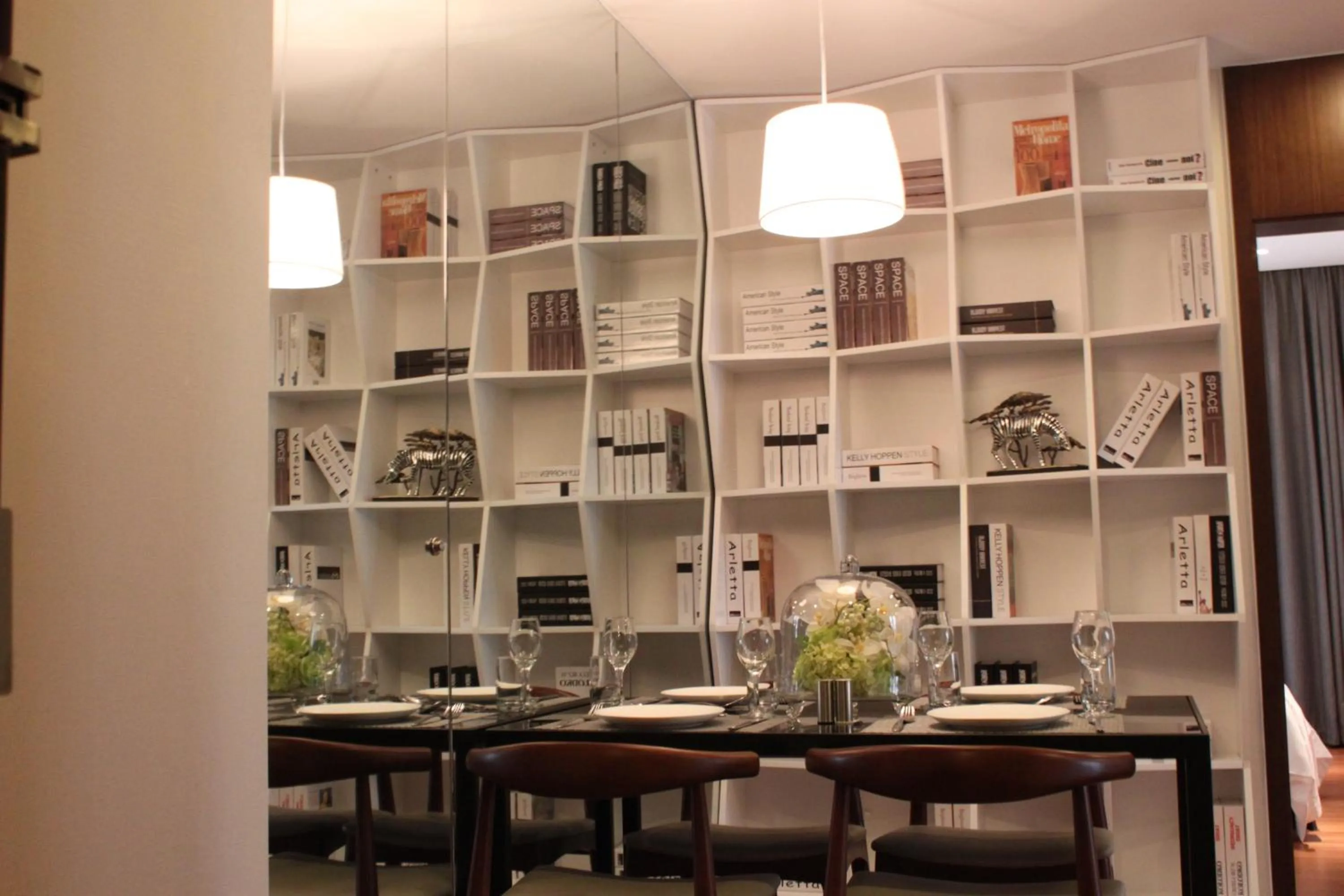 Dining area in Modena By Fraser New District Wuxi