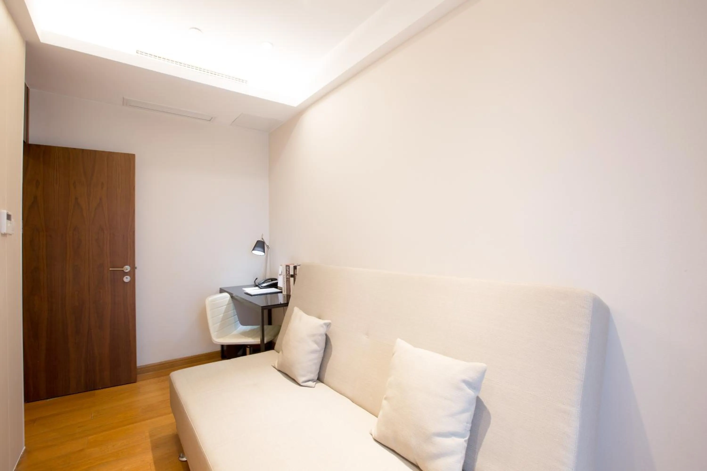 Bed in Modena By Fraser New District Wuxi