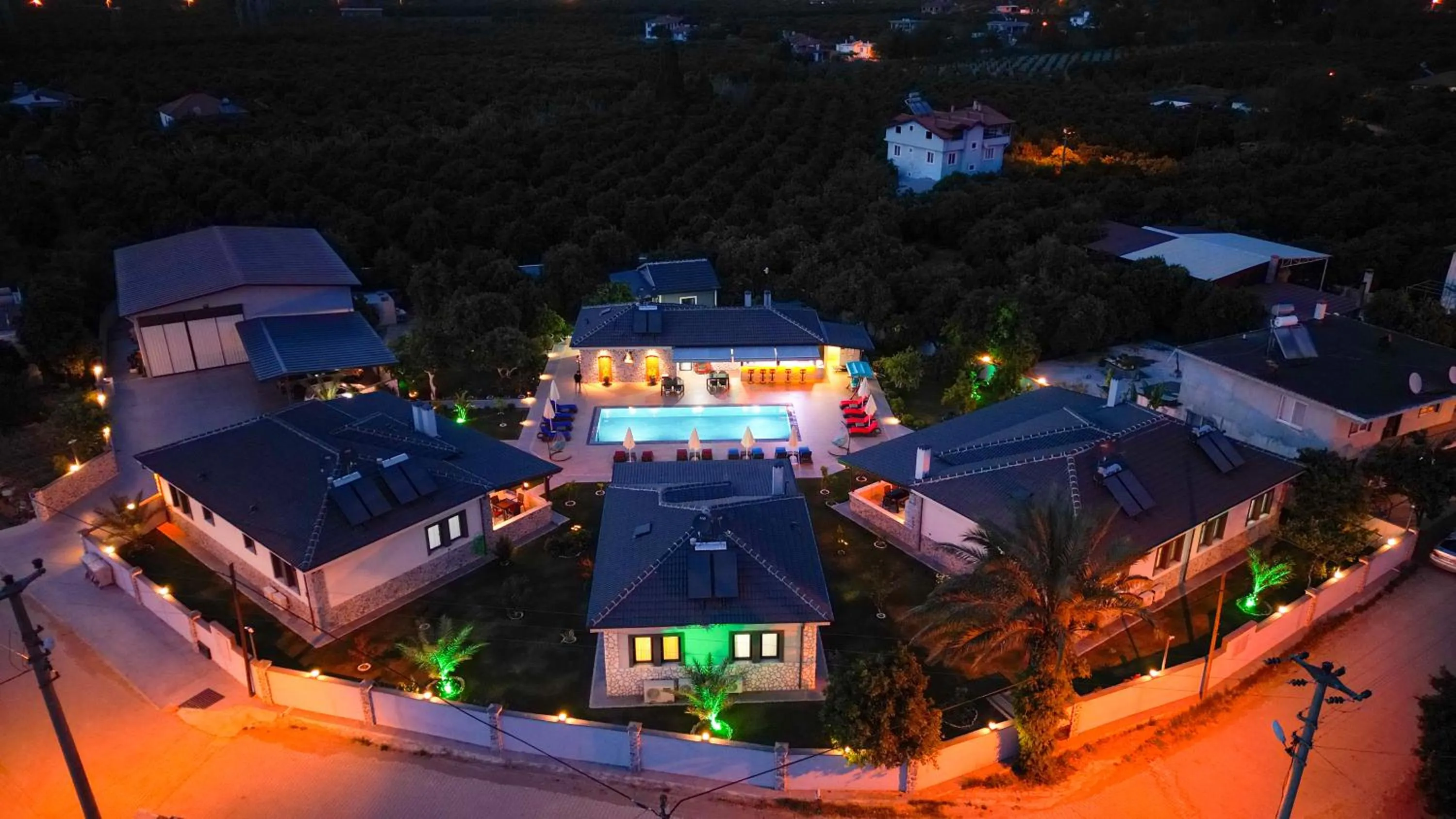 Swimming pool in Koycegiz Yalcin Villalari