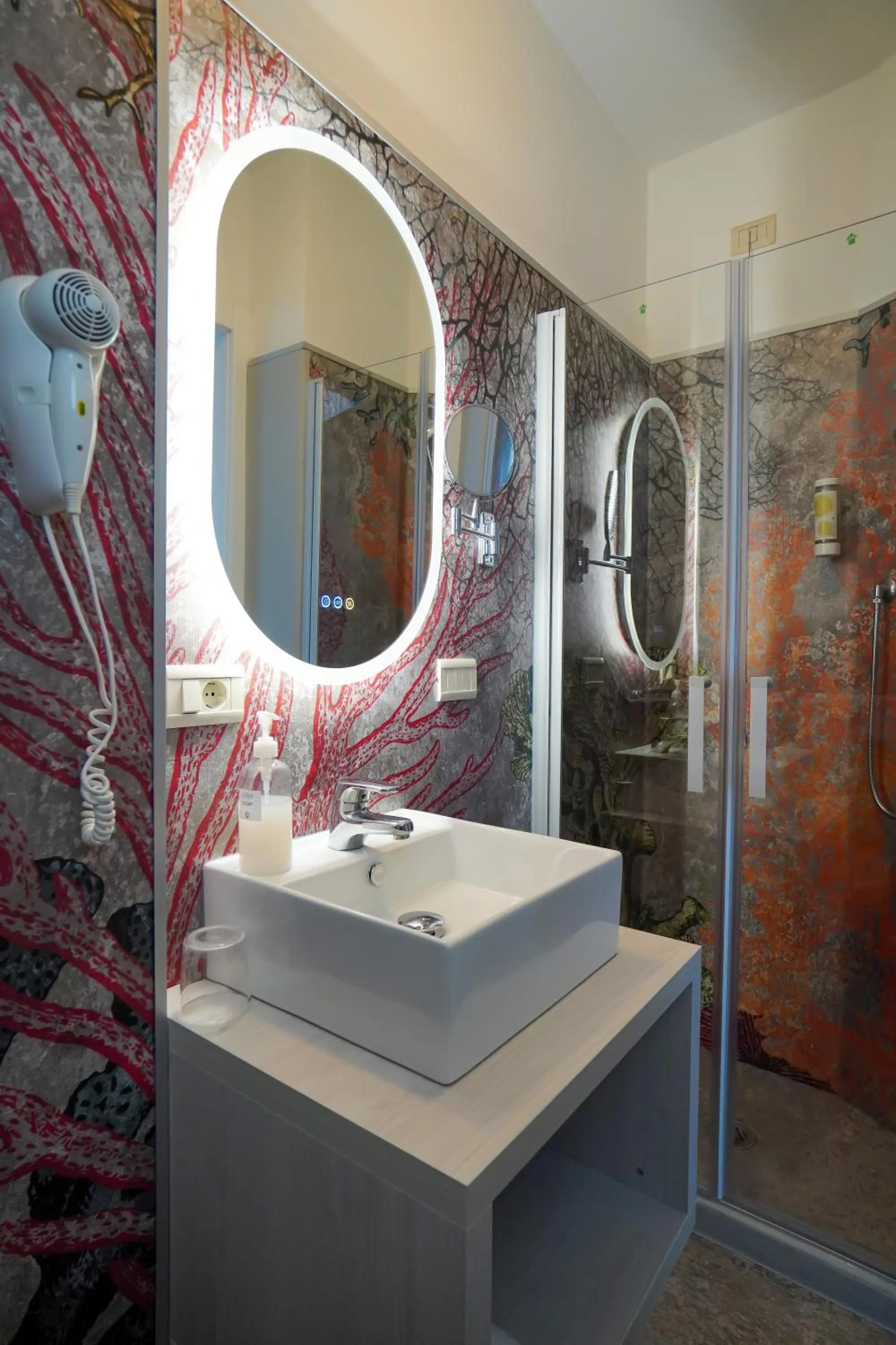 Shower in Hotel Alemagna Bed&Breakfast Bibione Lido del Sole