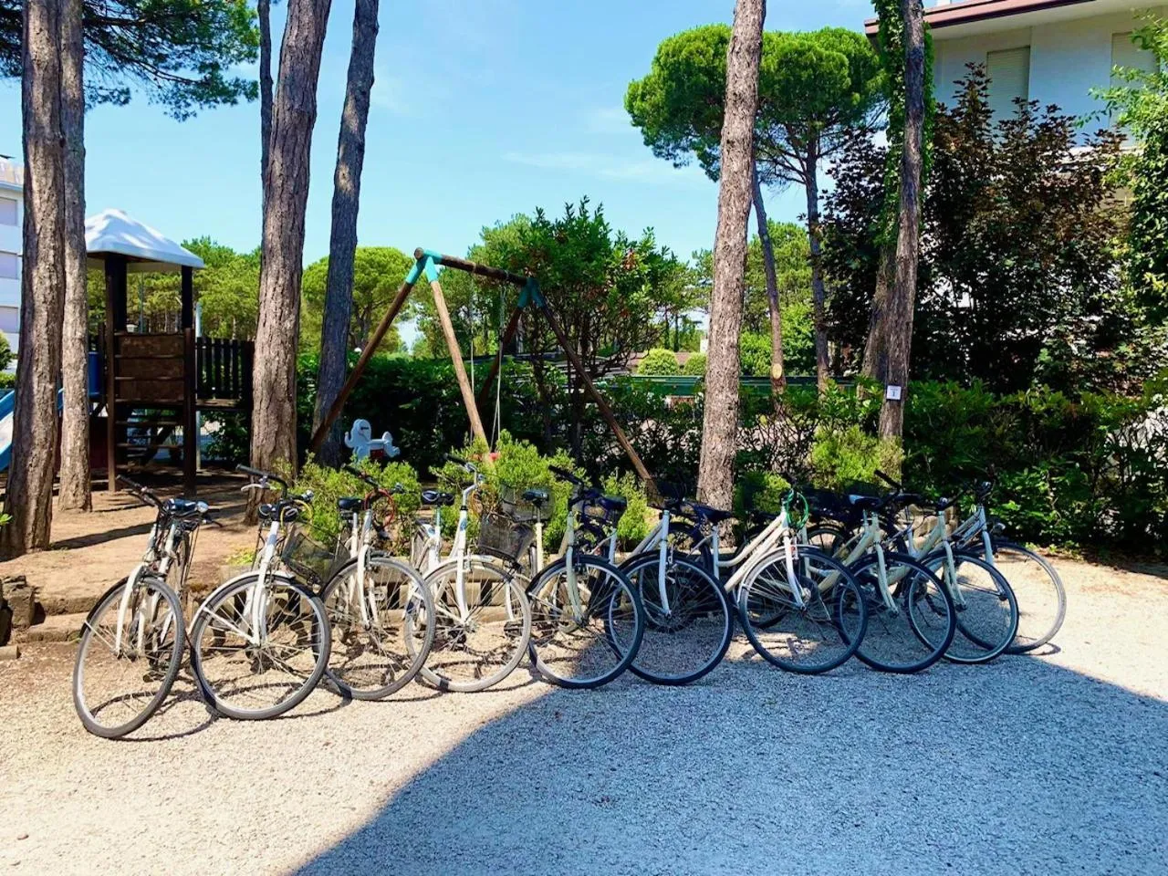 Cycling in Hotel Alemagna Bed&Breakfast Bibione Lido del Sole