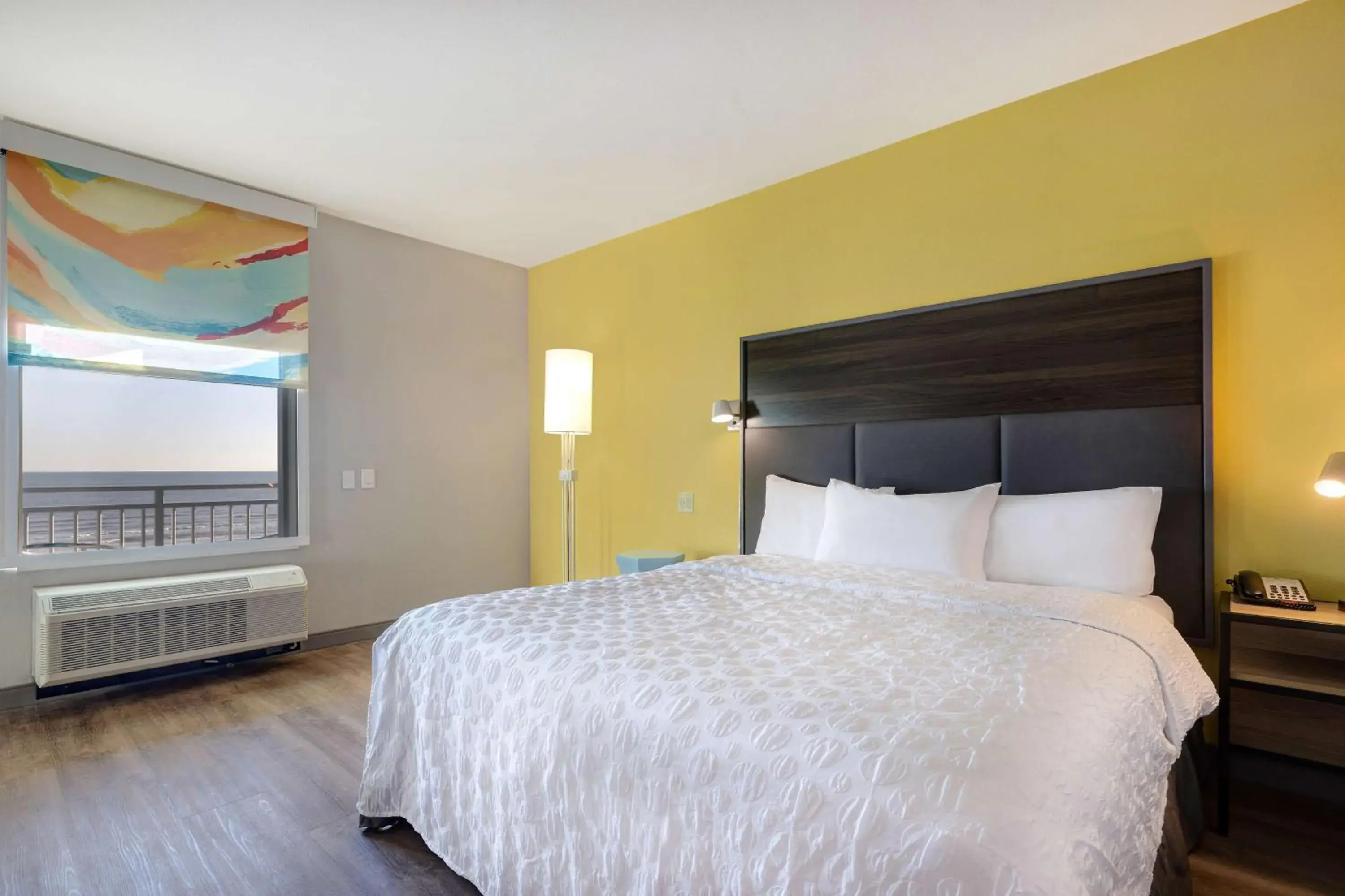 Bed in Tru By Hilton Galveston, Tx Bed in Tru By Hilton Galveston, Tx