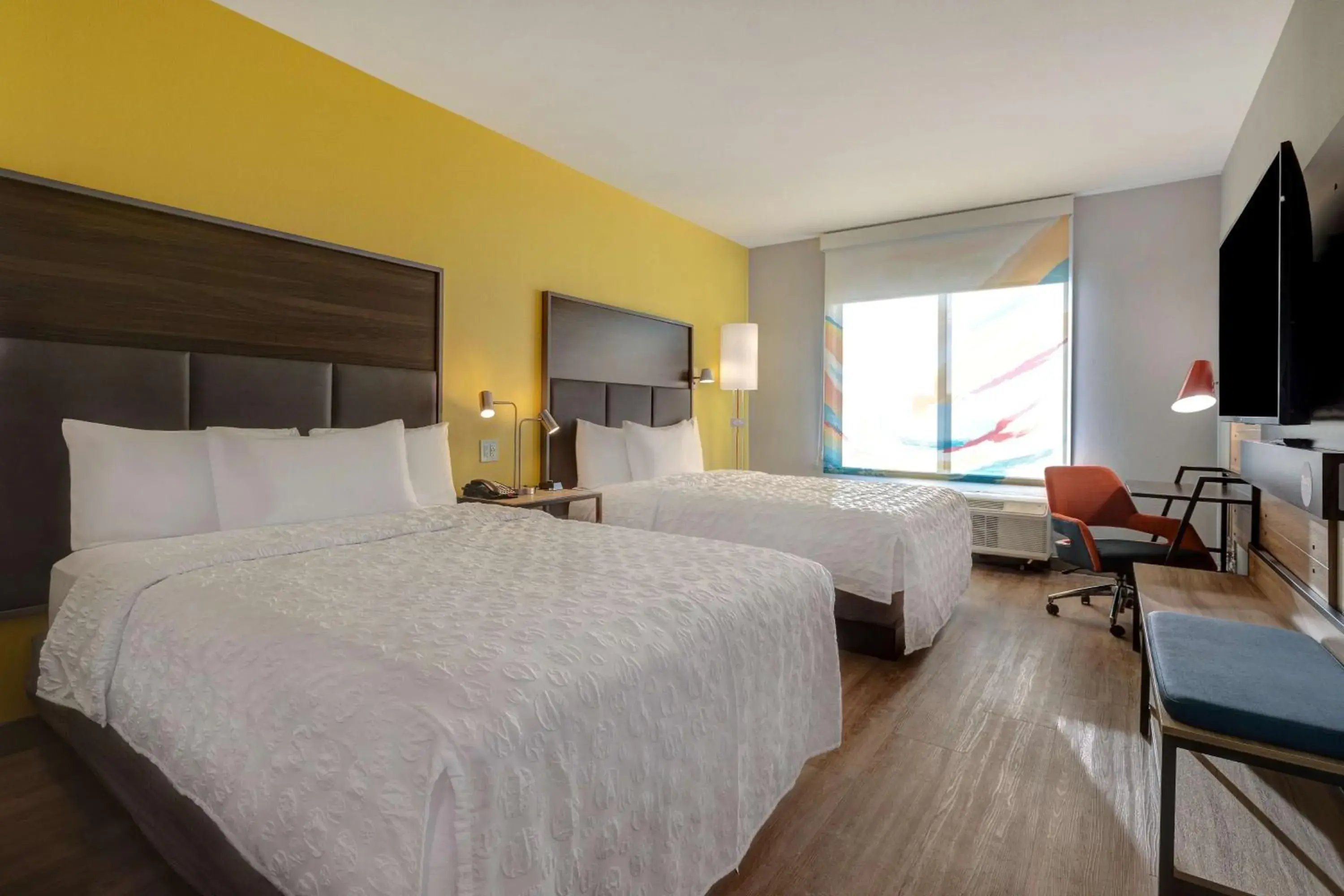 Bedroom, Bed in Tru By Hilton Galveston, Tx Bedroom, Bed in Tru By Hilton Galveston, Tx