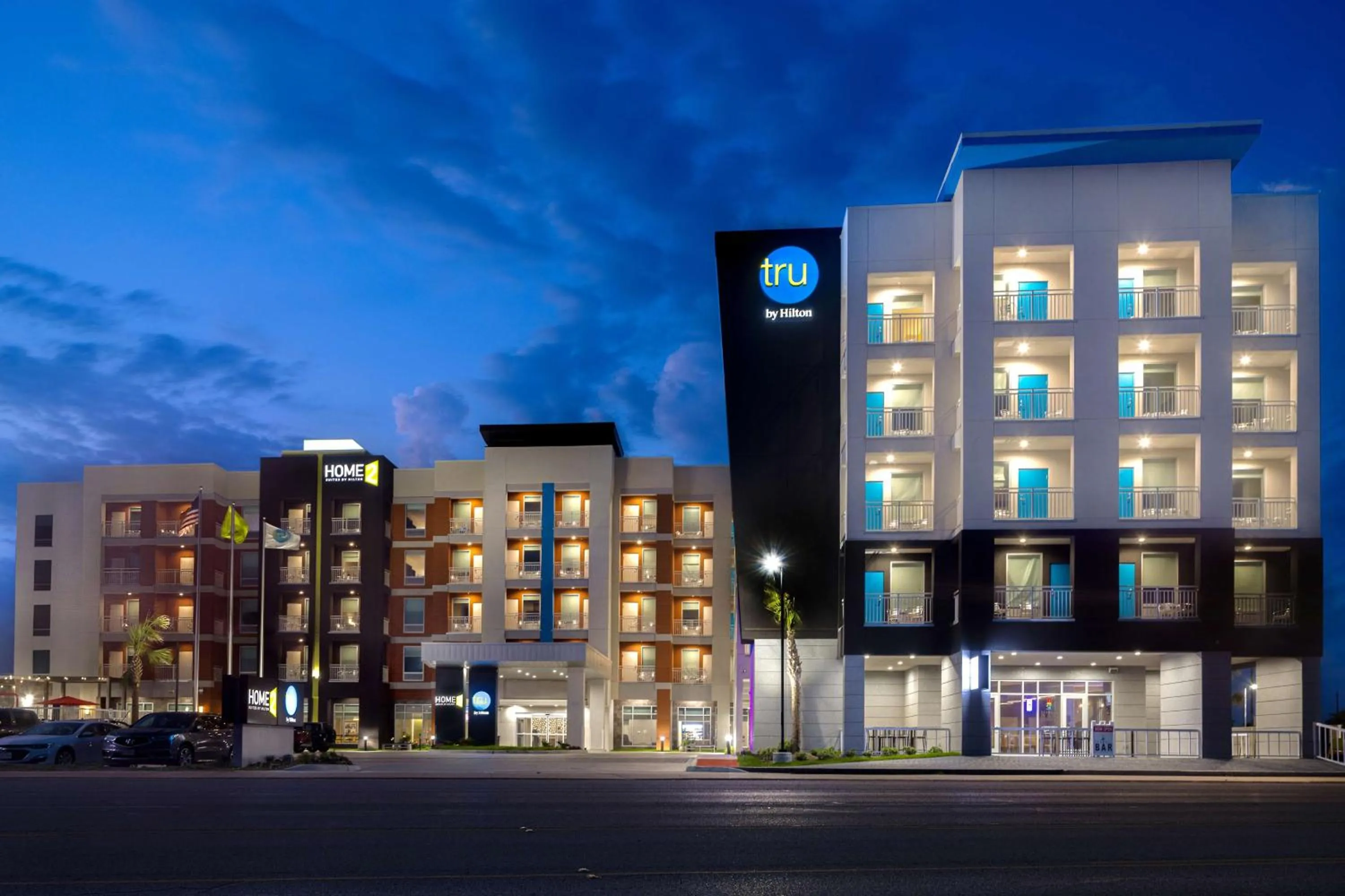 Property building in Tru By Hilton Galveston, Tx