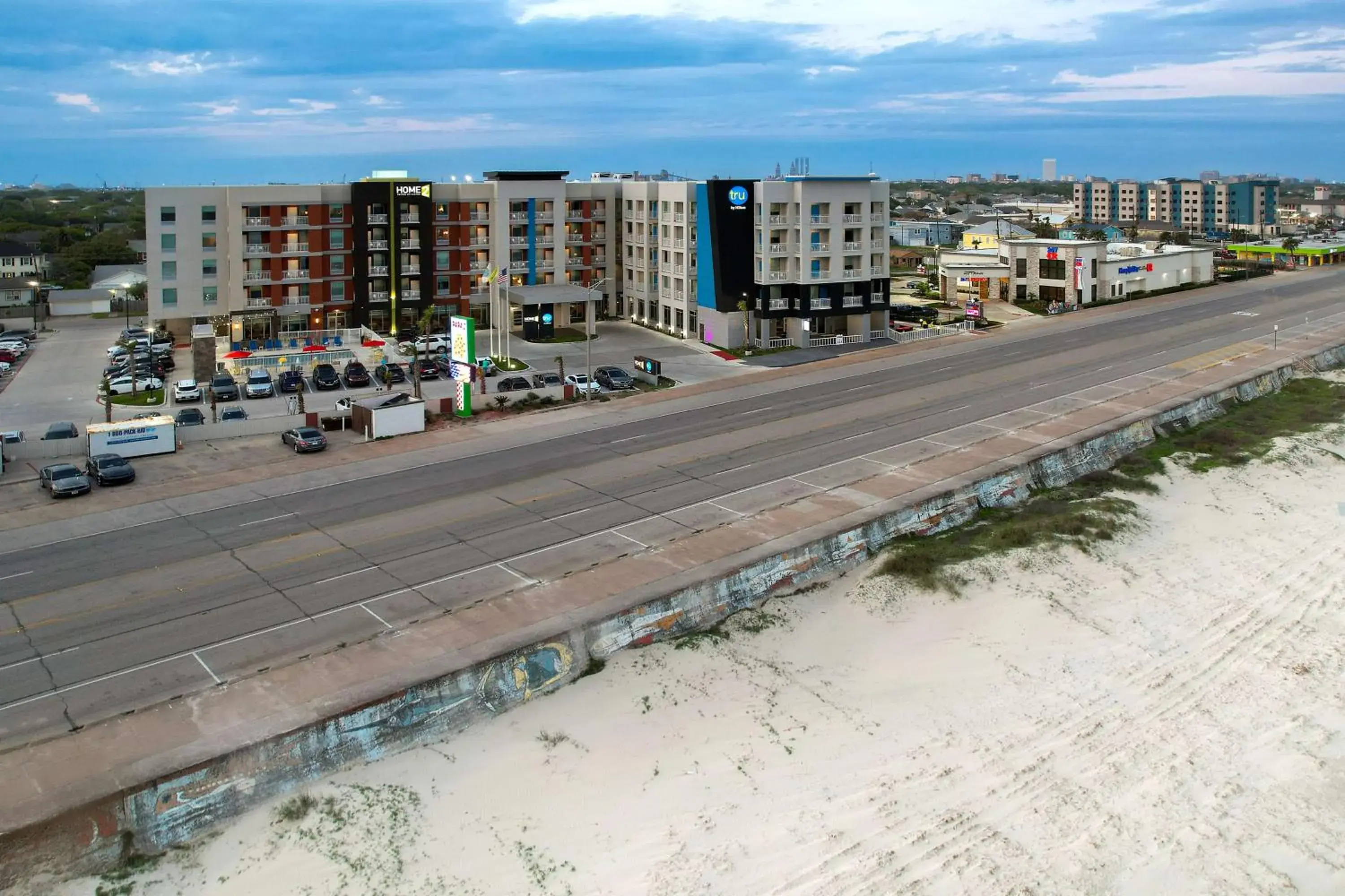 Property building in Tru By Hilton Galveston, Tx Property building in Tru By Hilton Galveston, Tx