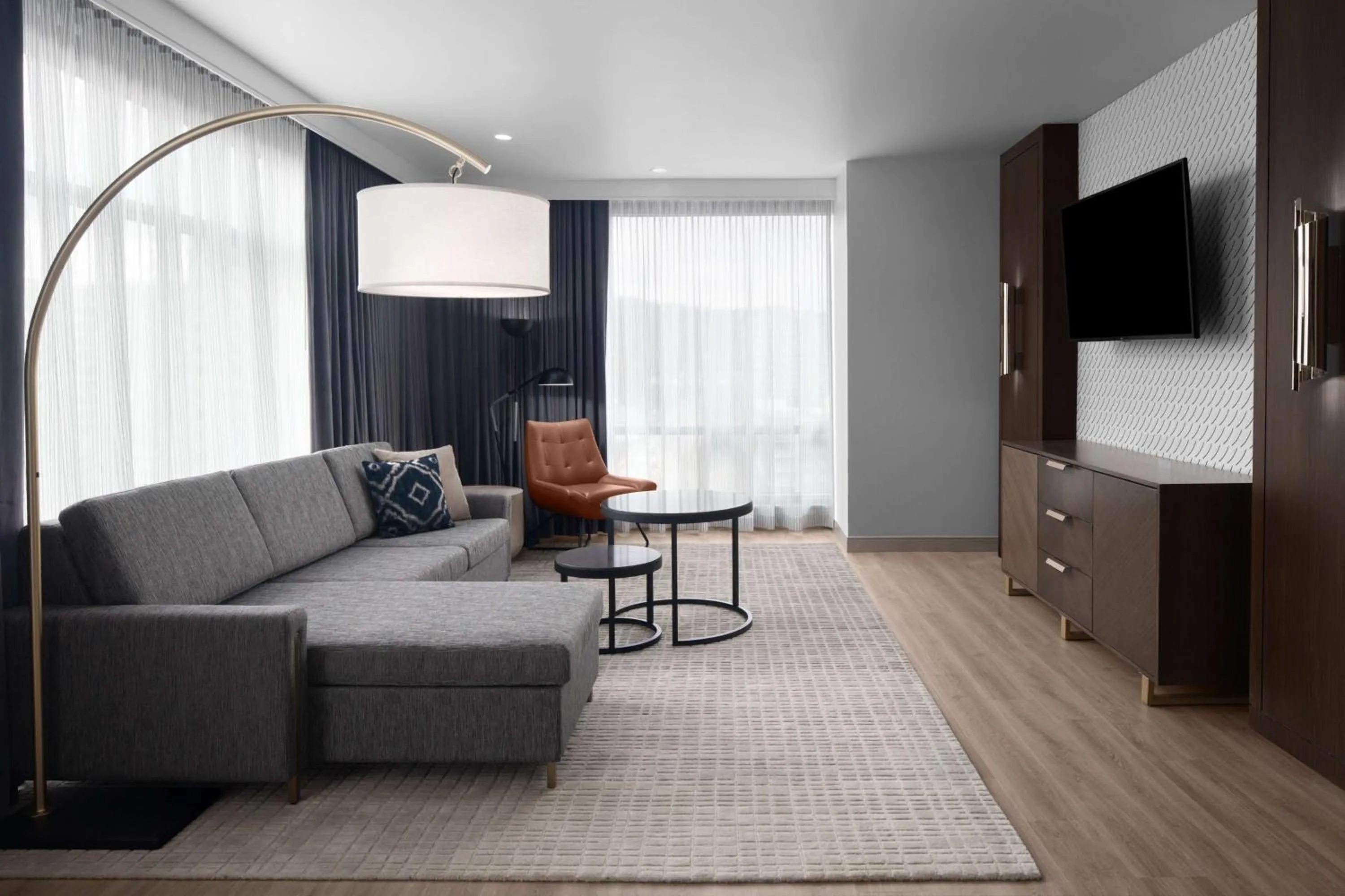 Living room in Hotel West & Main Conshohocken, Tapestry Collection Hilton