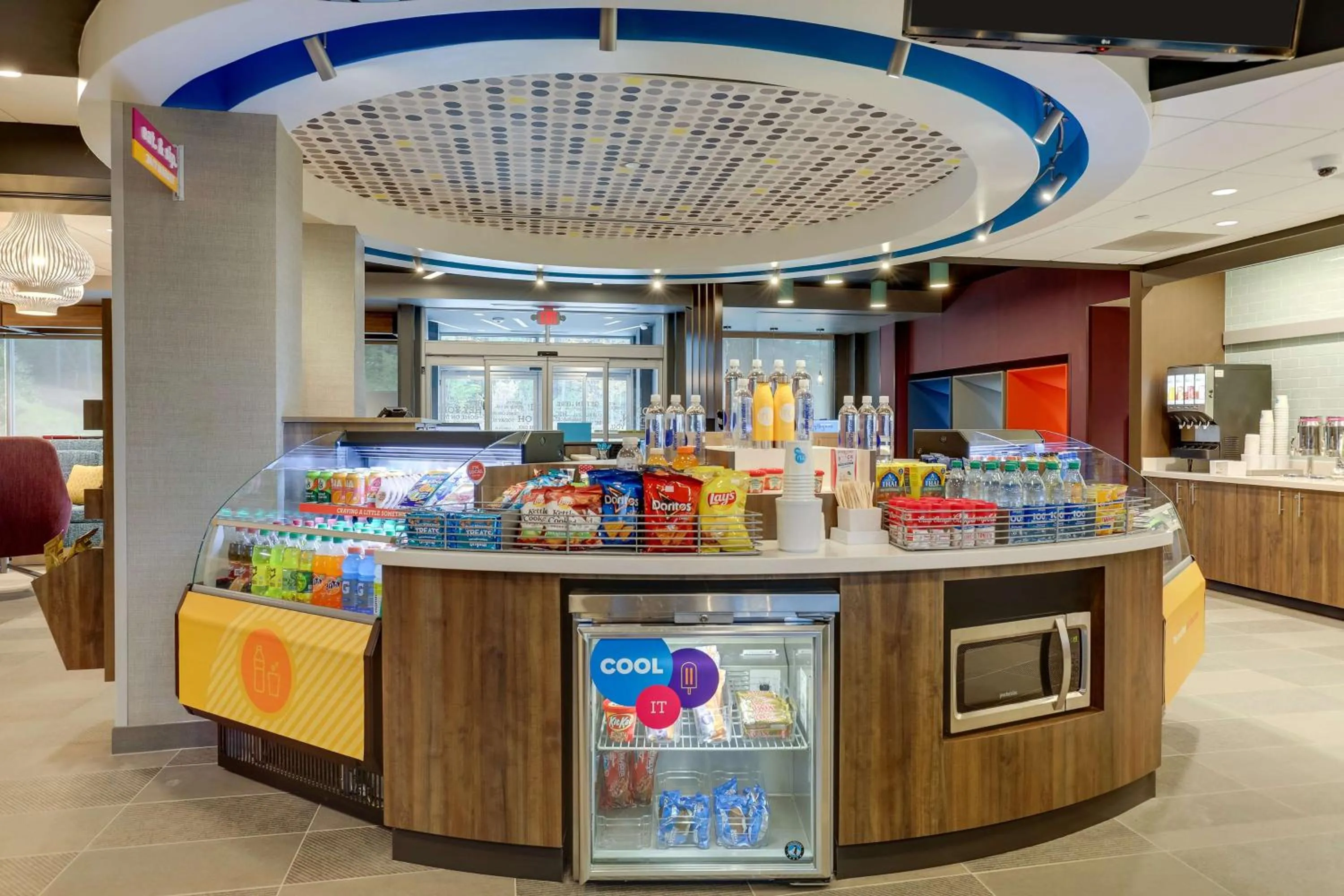 Restaurant/places to eat in Tru By Hilton Raleigh Garner