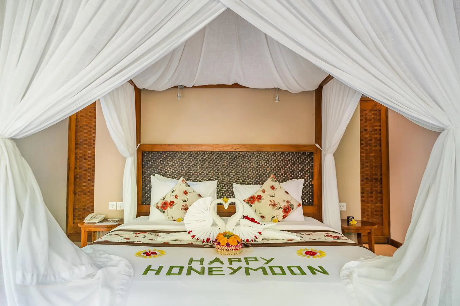Bed in The Lokha Ubud Resort, Villas & SPA