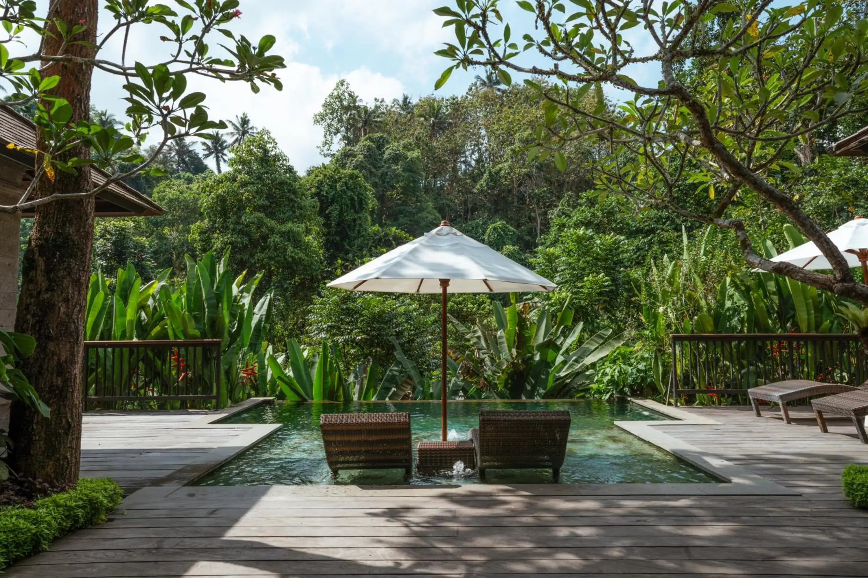 Swimming pool in The Lokha Ubud Resort, Villas & SPA Swimming pool in The Lokha Ubud Resort, Villas & SPA