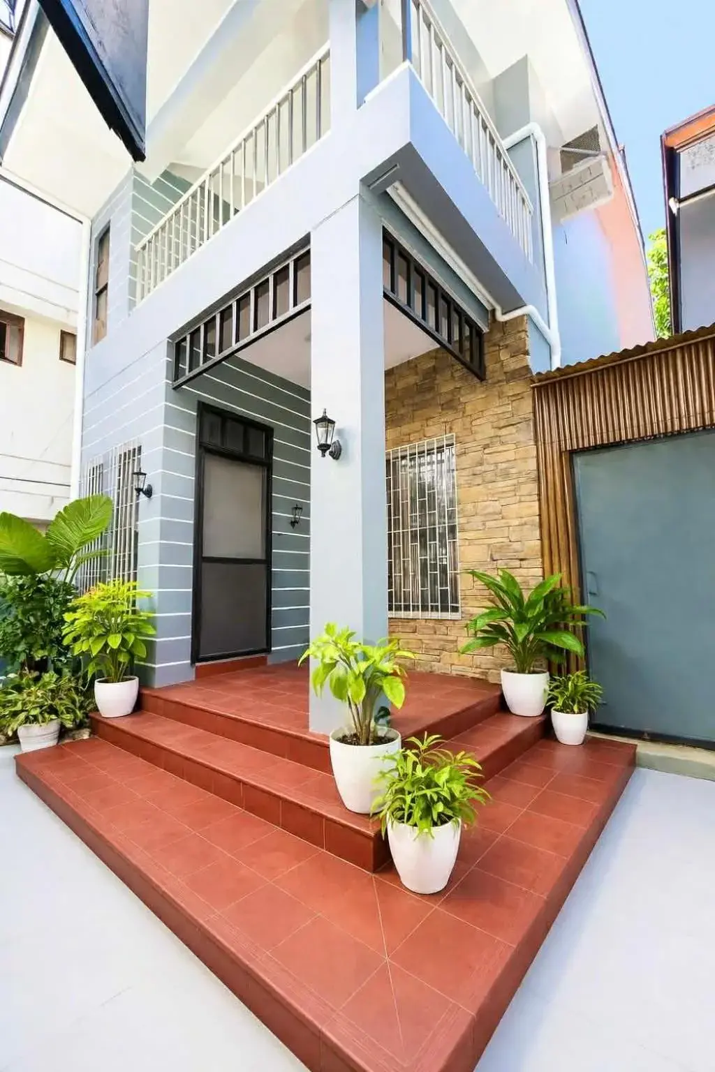 View (from property/room) in Red Coco Inn de Boracay View (from property/room) in Red Coco Inn de Boracay