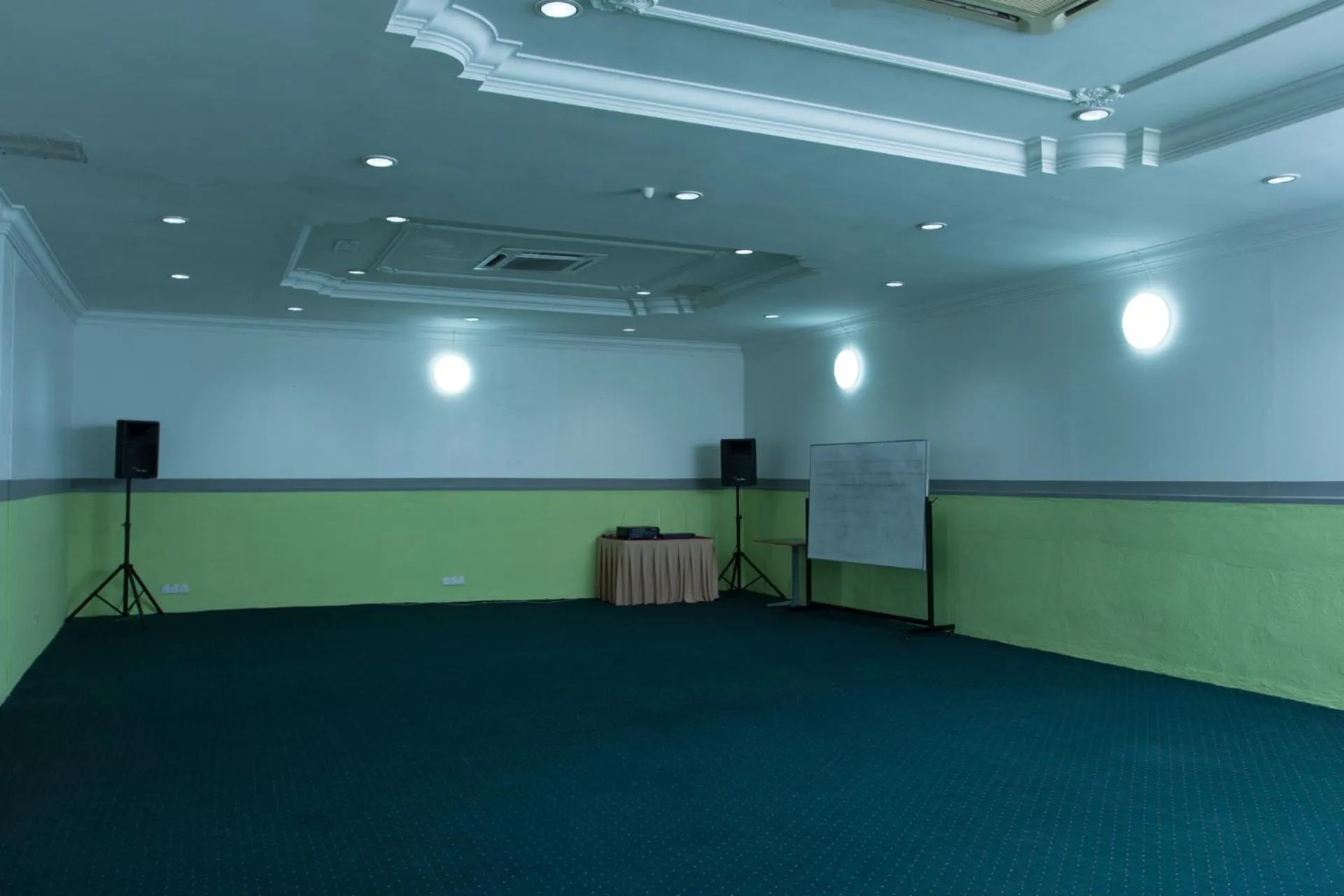 Meeting/conference room in Akar Beach Resort