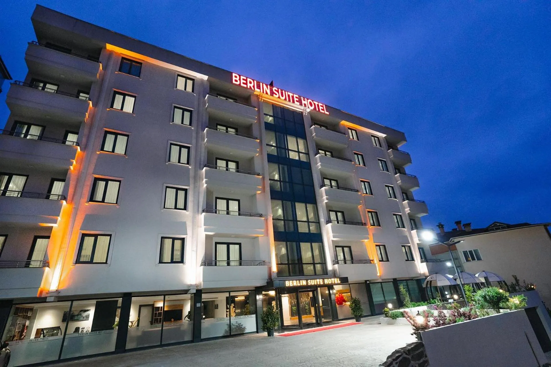 Property building in Berlin Suite Hotel Trabzon