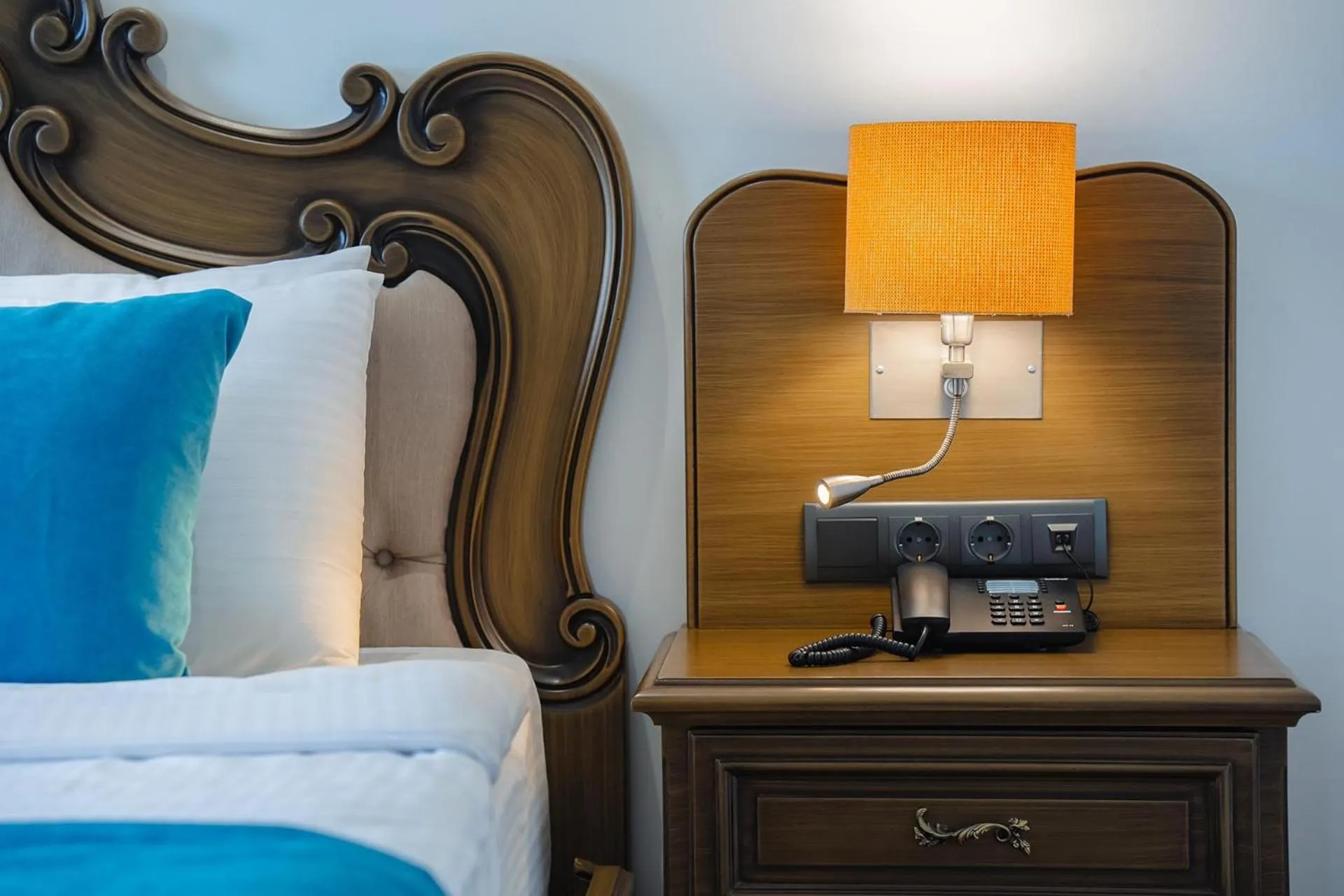 Bedroom, Bed in Berlin Suite Hotel Trabzon