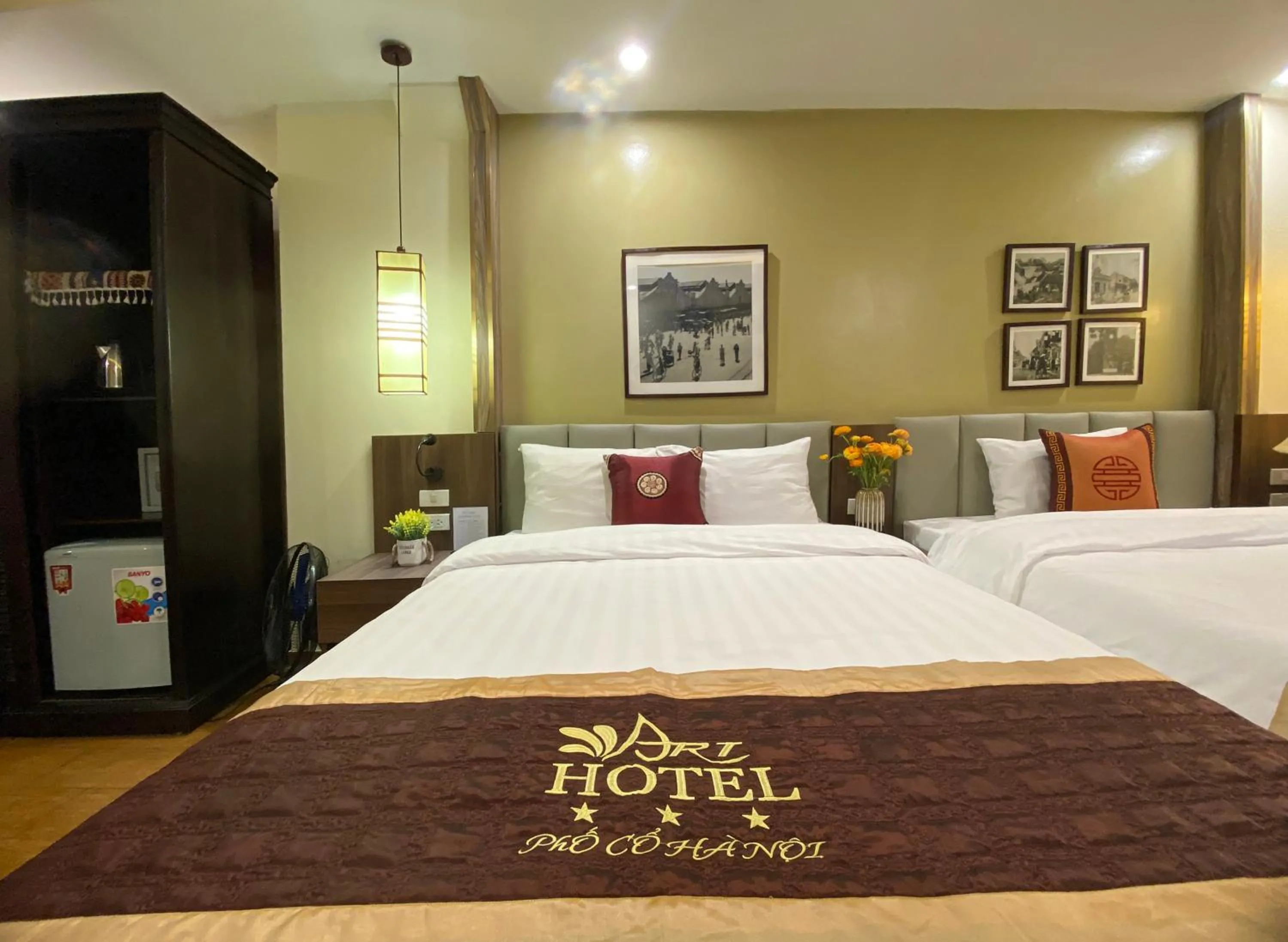 Bed in Art Hotel Ha Noi