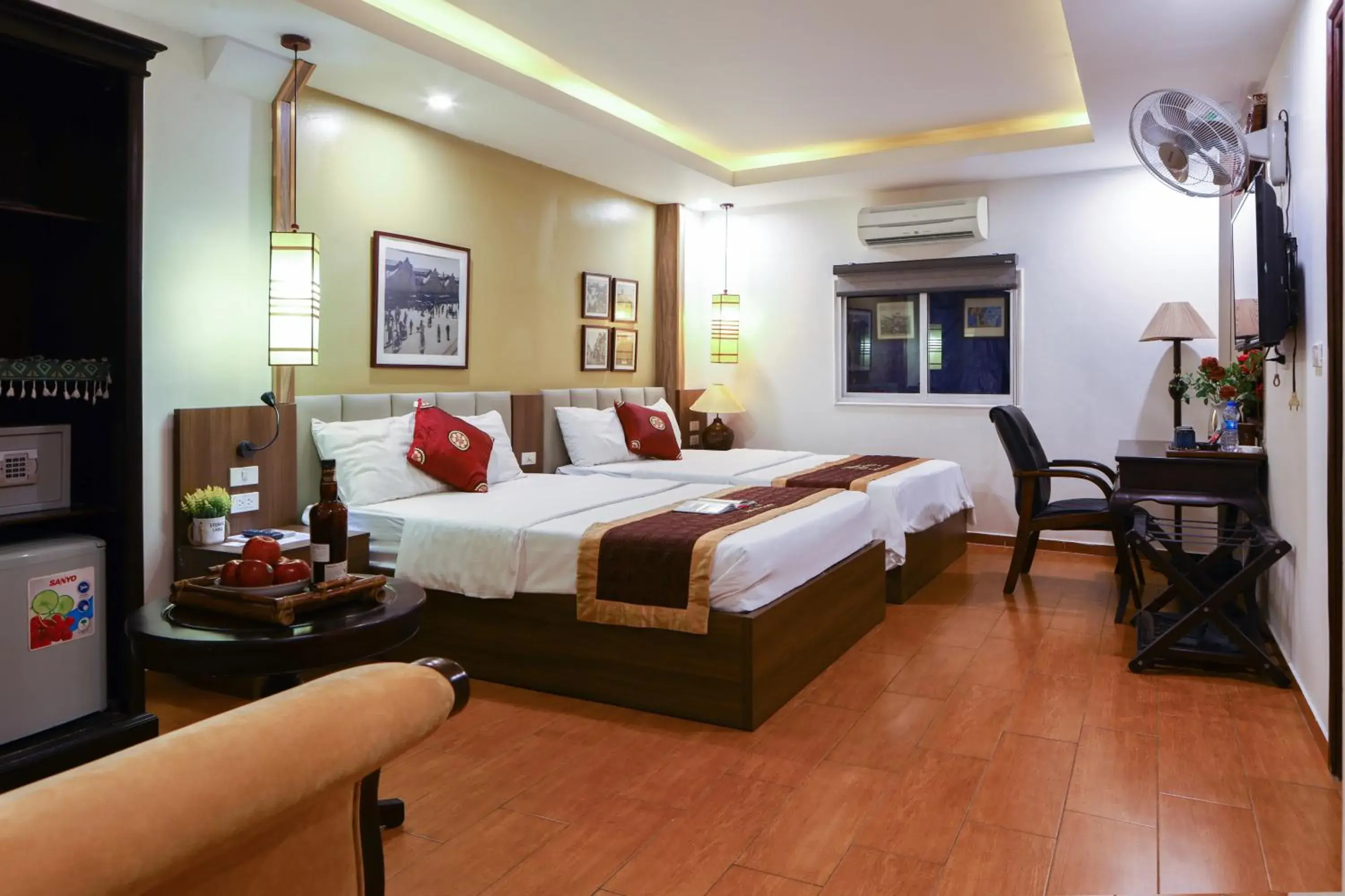 Superior Twin Room - single occupancy in Art Hotel Ha Noi Superior Twin Room - single occupancy in Art Hotel Ha Noi