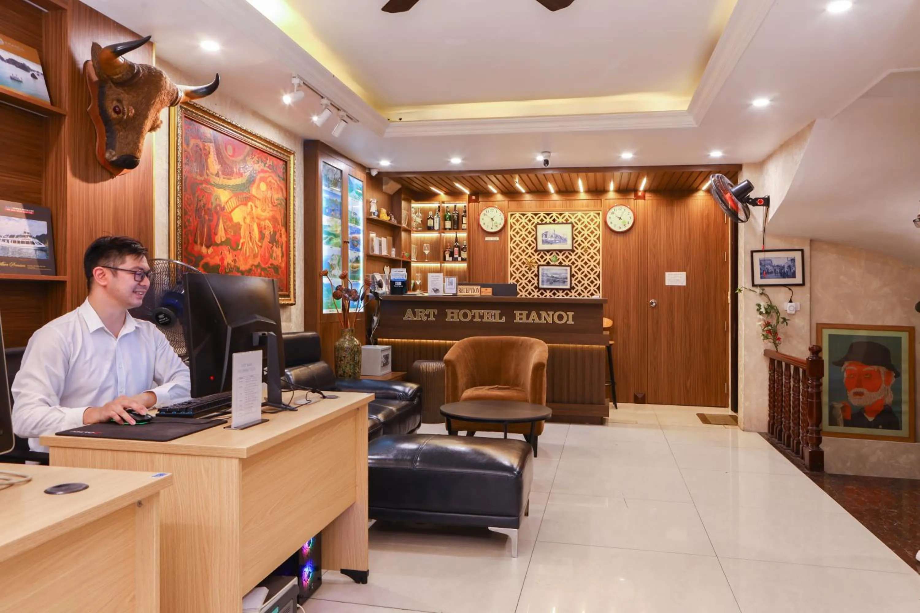 Living room in Art Hotel Ha Noi