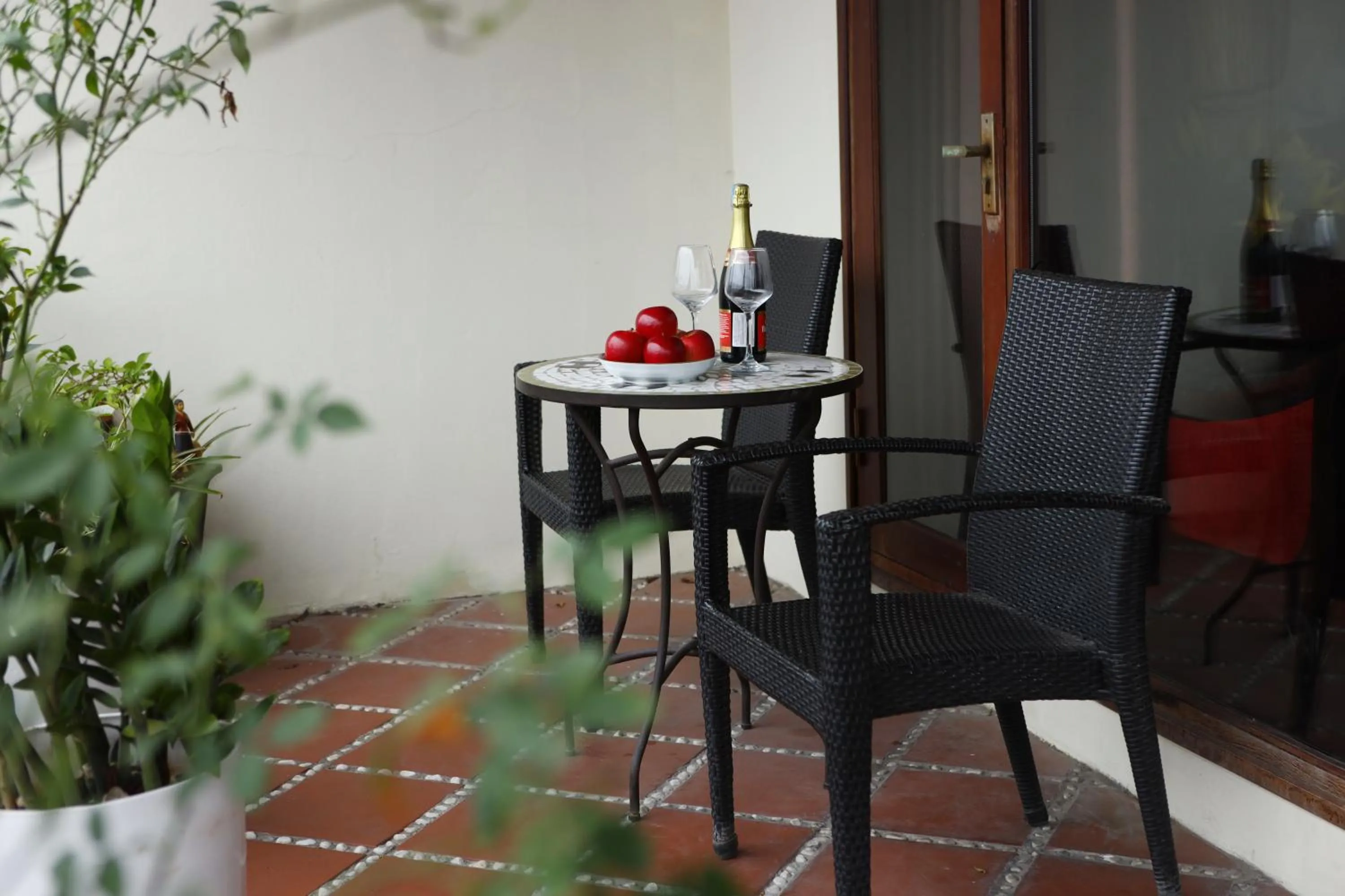 Patio in Art Hotel Ha Noi