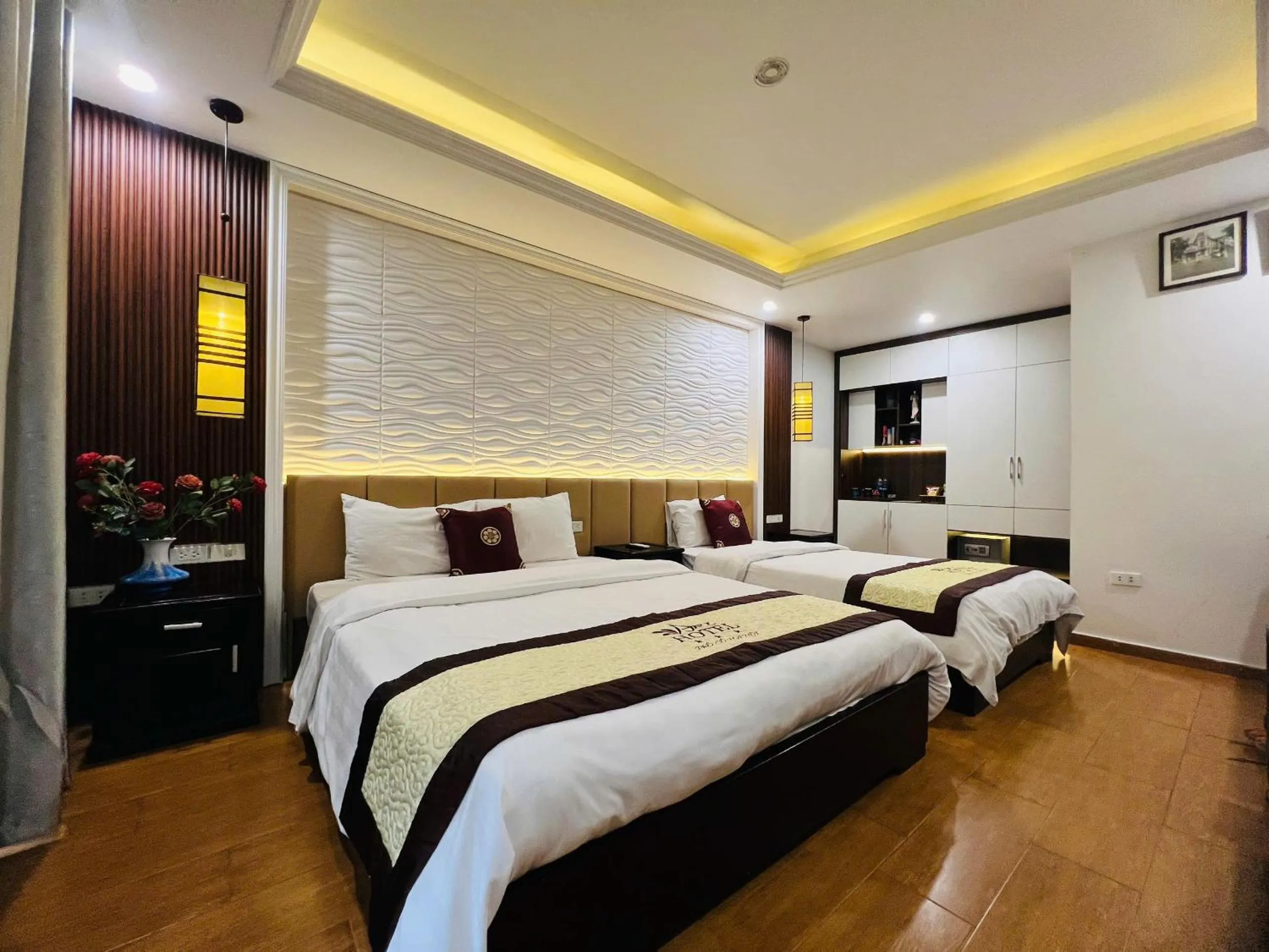 Bed in Art Hotel Ha Noi