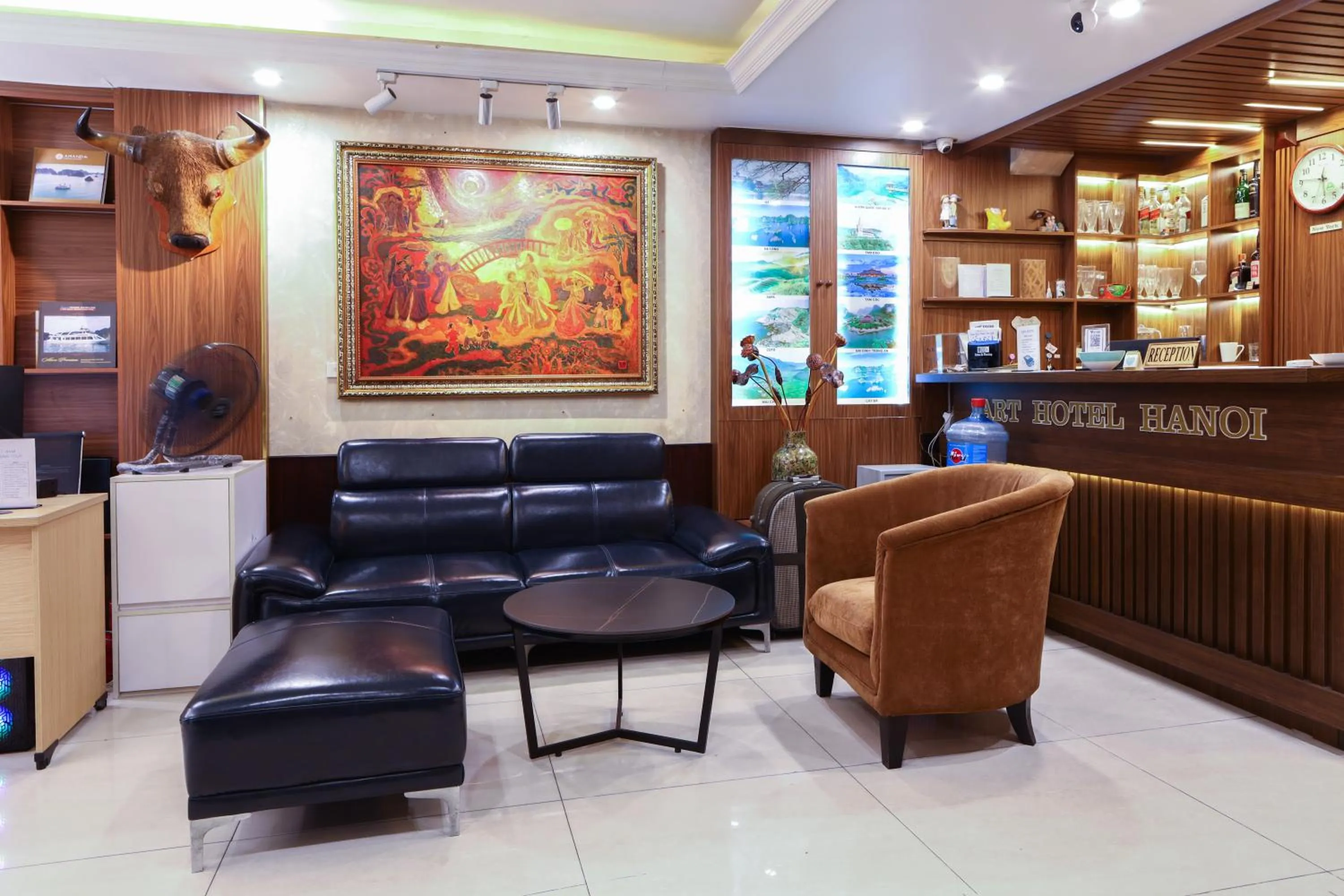 Living room in Art Hotel Ha Noi