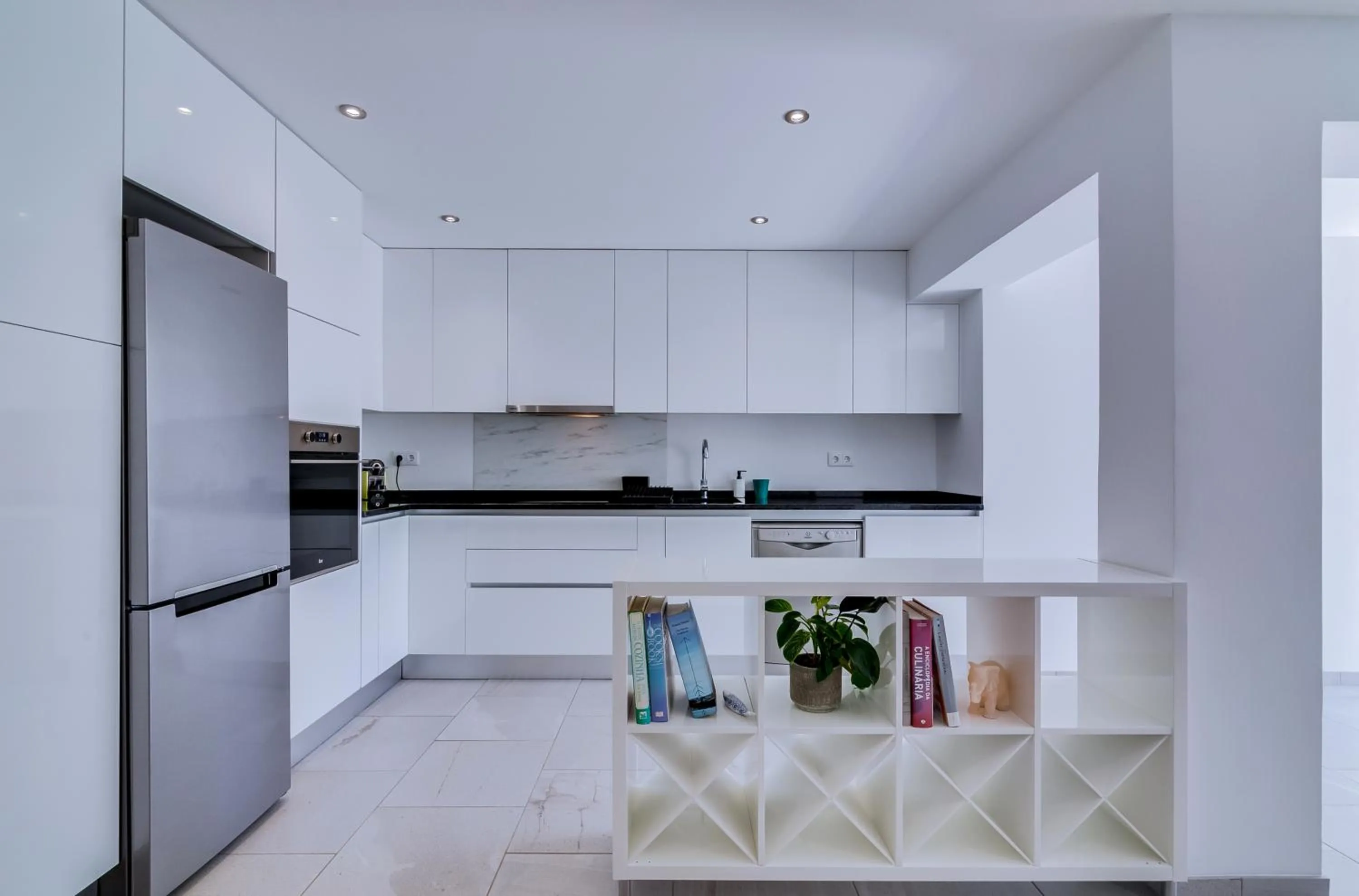 Kitchen or kitchenette in AL - Barracuda Village