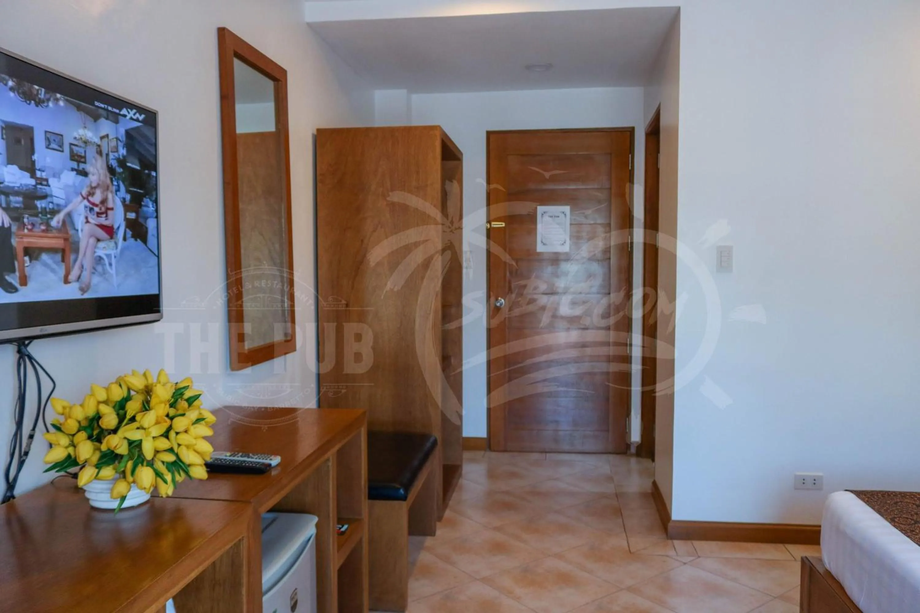 TV and multimedia in The Pub Hotel