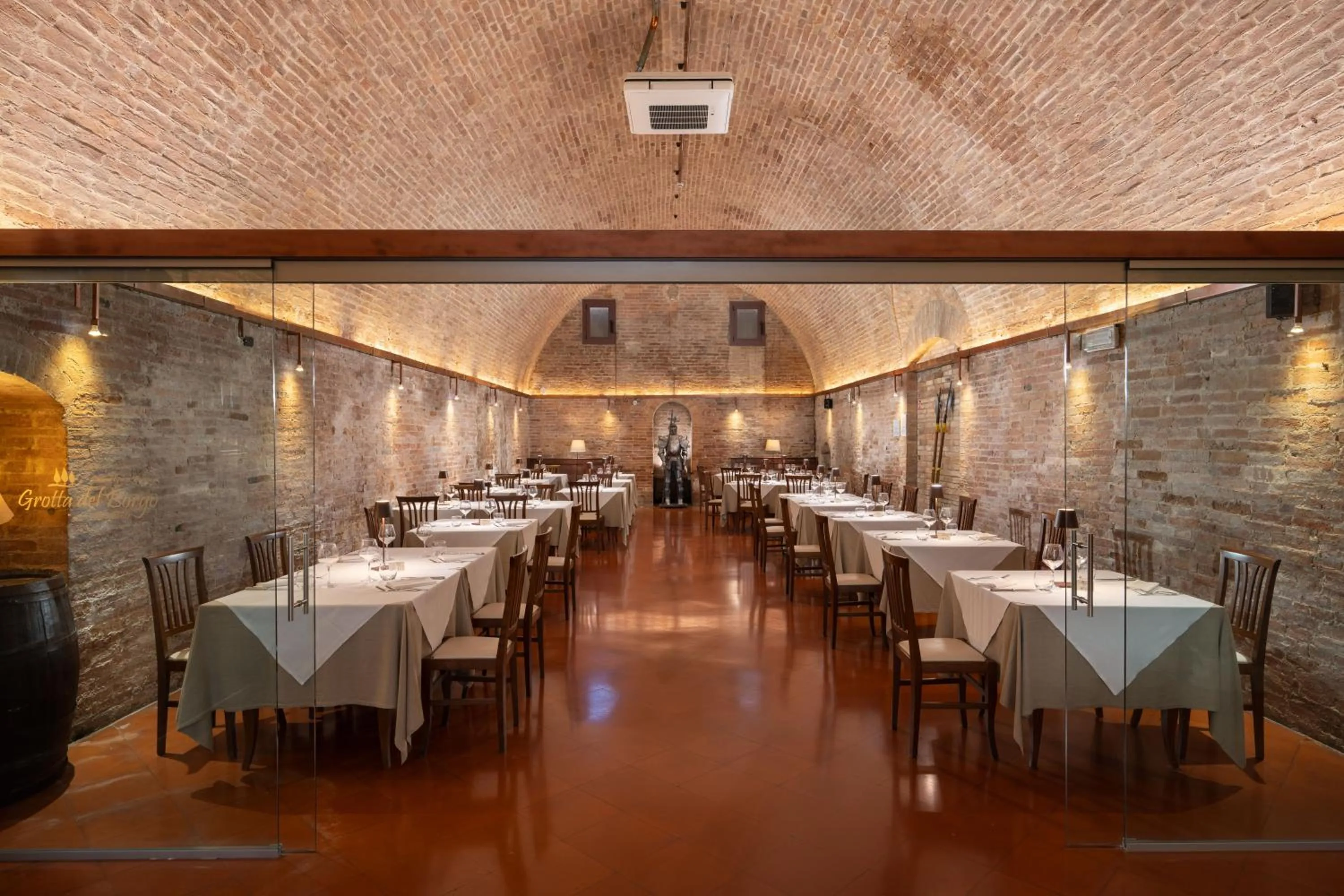 Restaurant/places to eat in Hotel Ristorante Borgo Antico