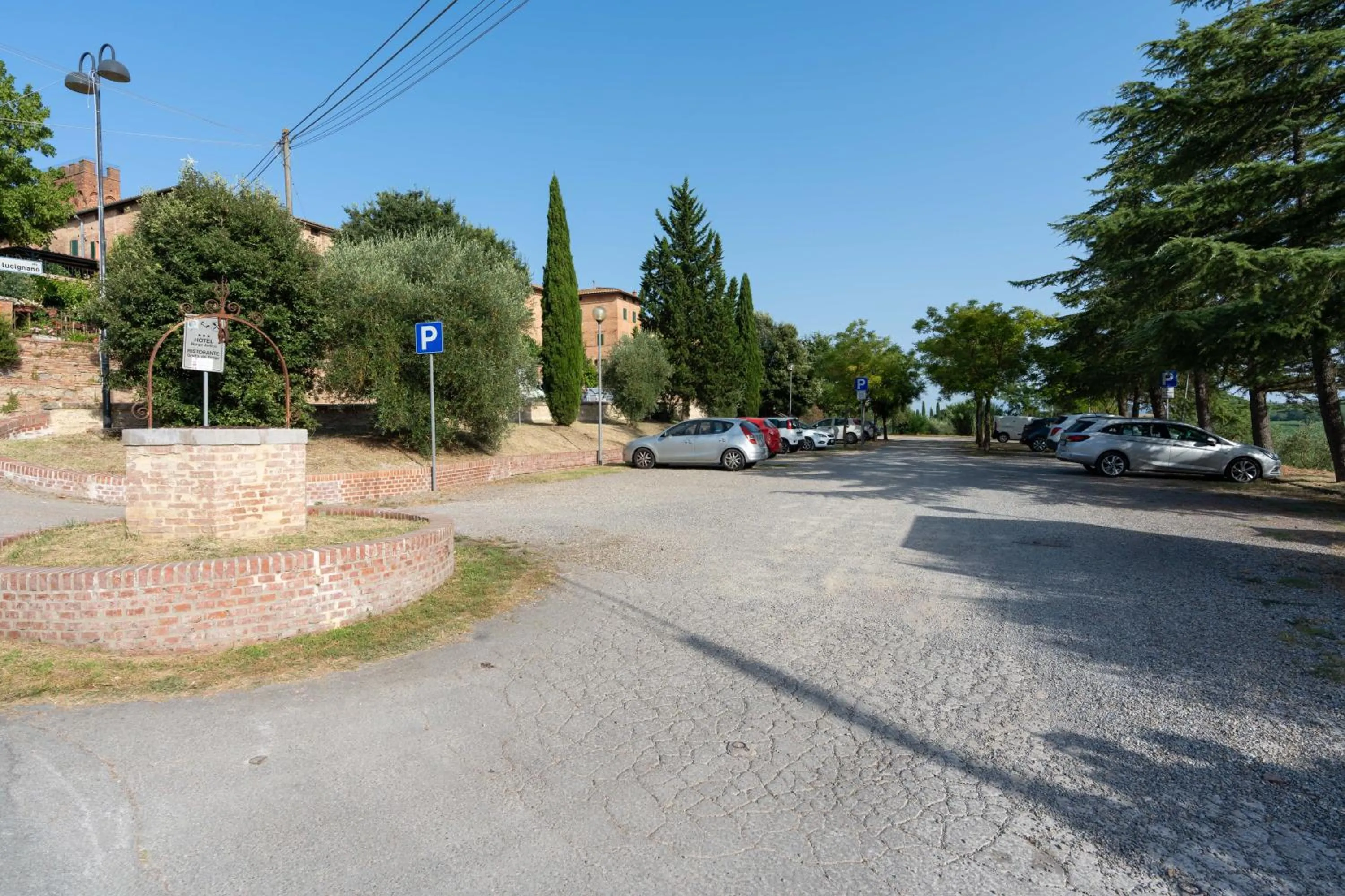Street view in Hotel Ristorante Borgo Antico