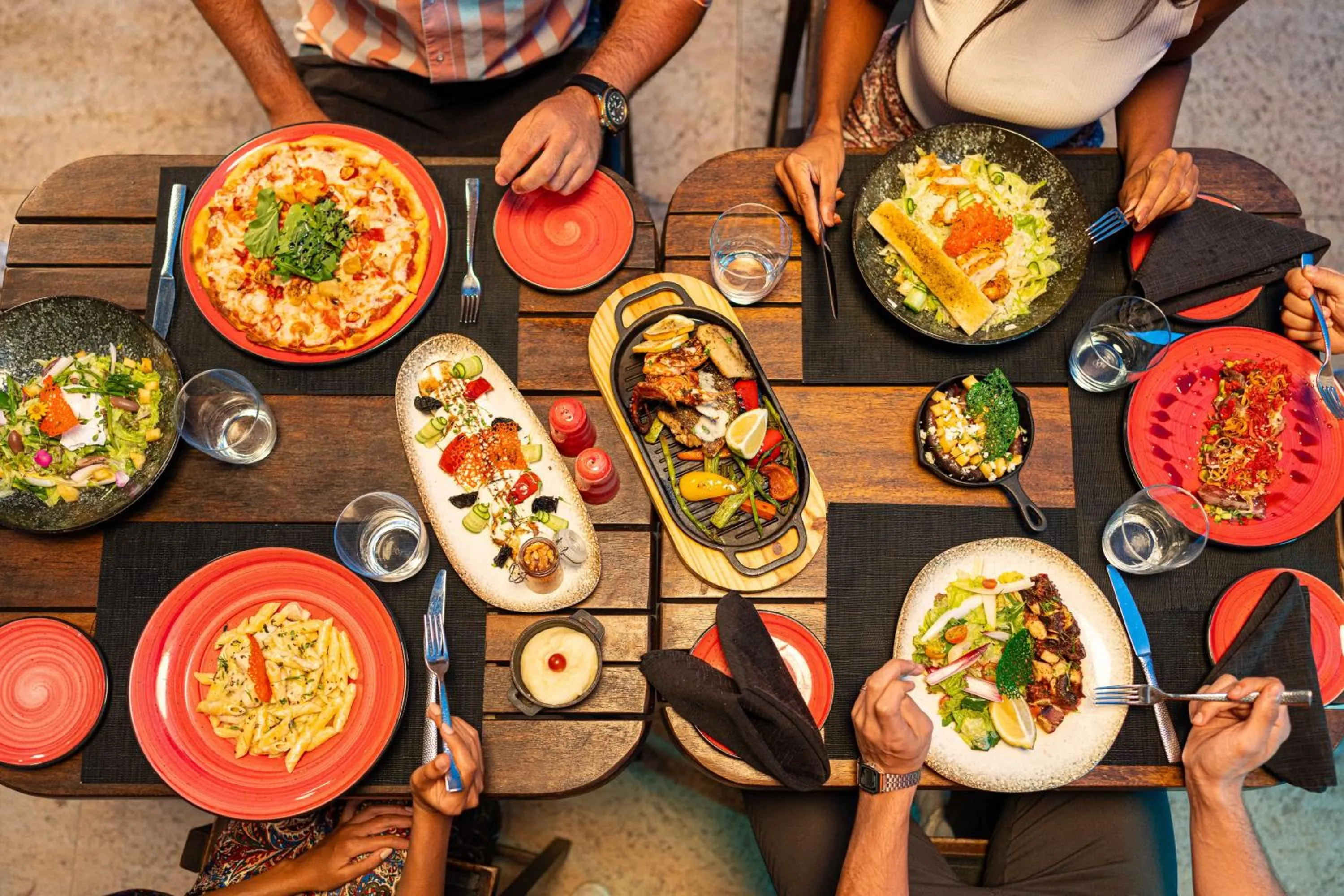 Food and drinks in Holiday Inn & Suites - Cairo Maadi by IHG