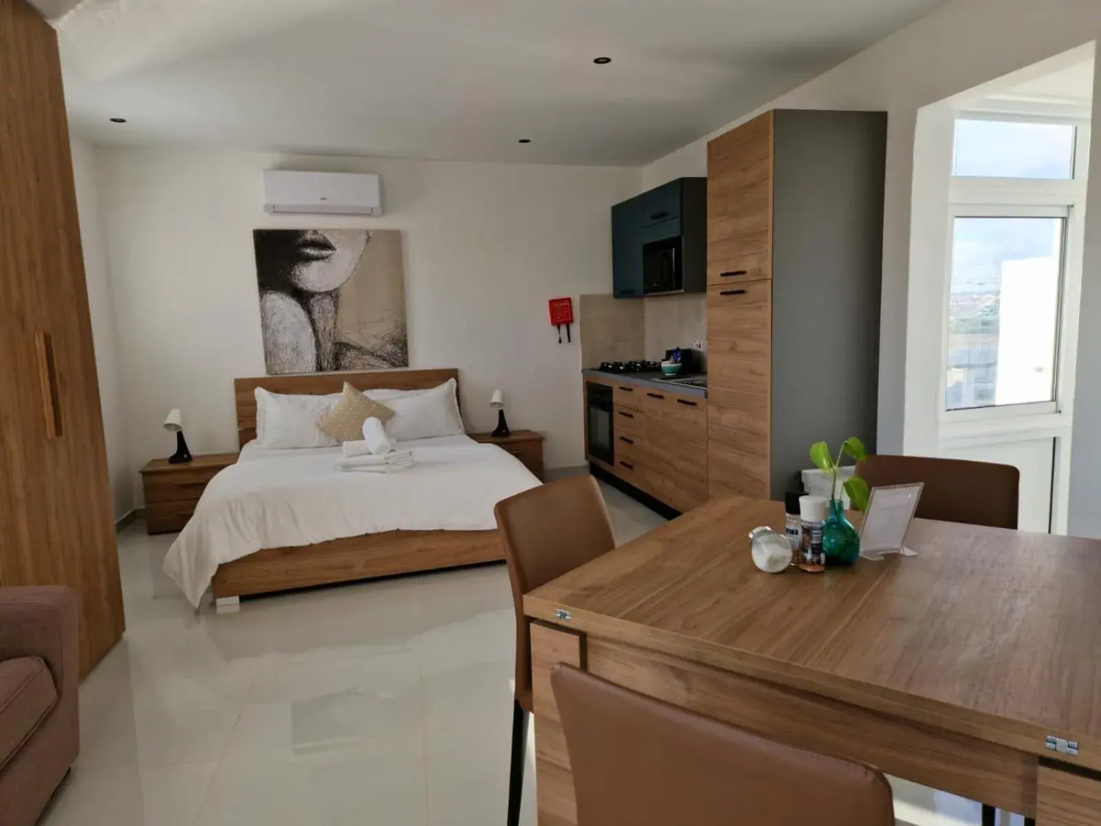 Deluxe Quadruple Room in Marina Studios Deluxe Quadruple Room in Marina Studios