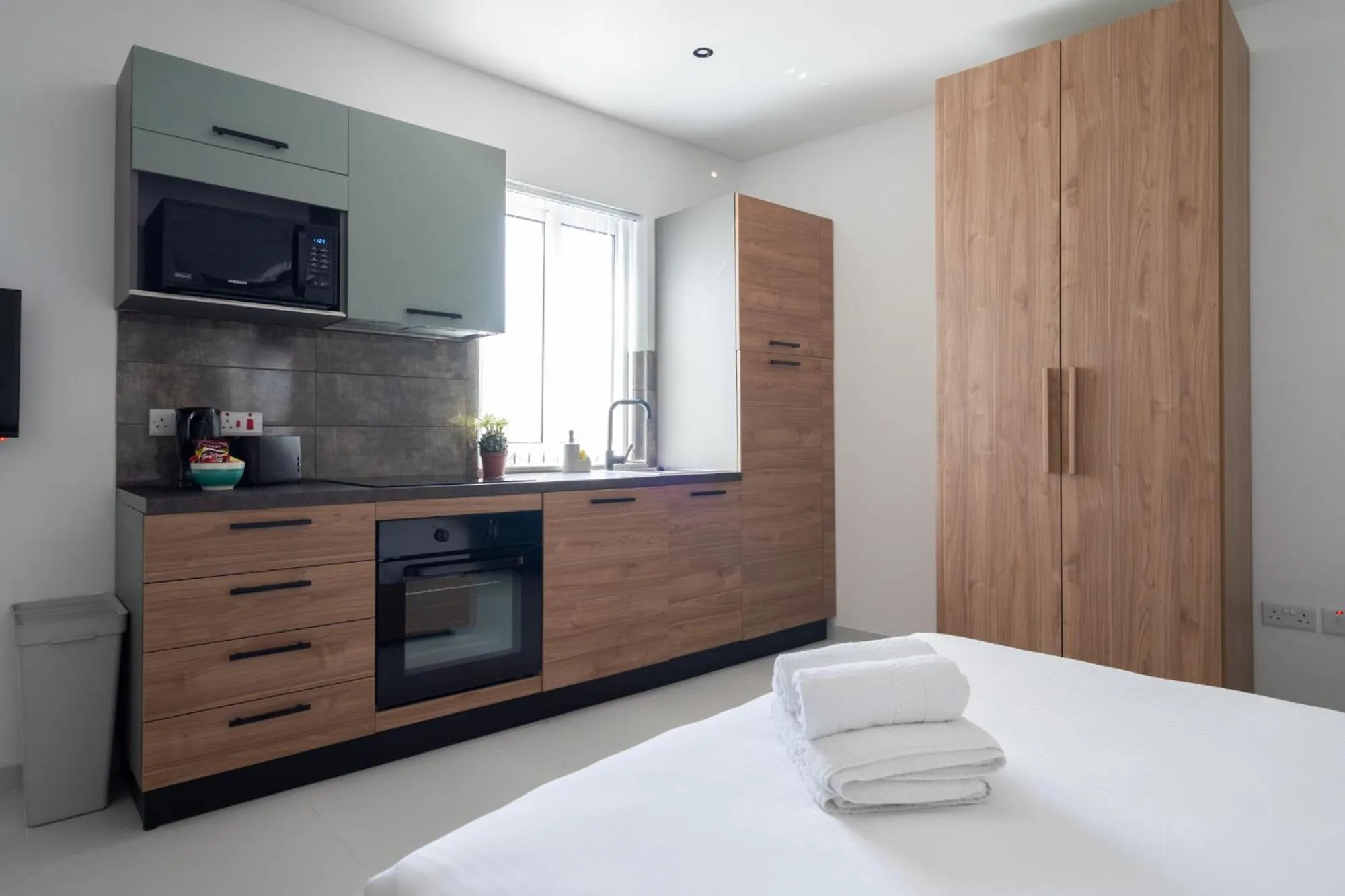 Bed in Marina Studios