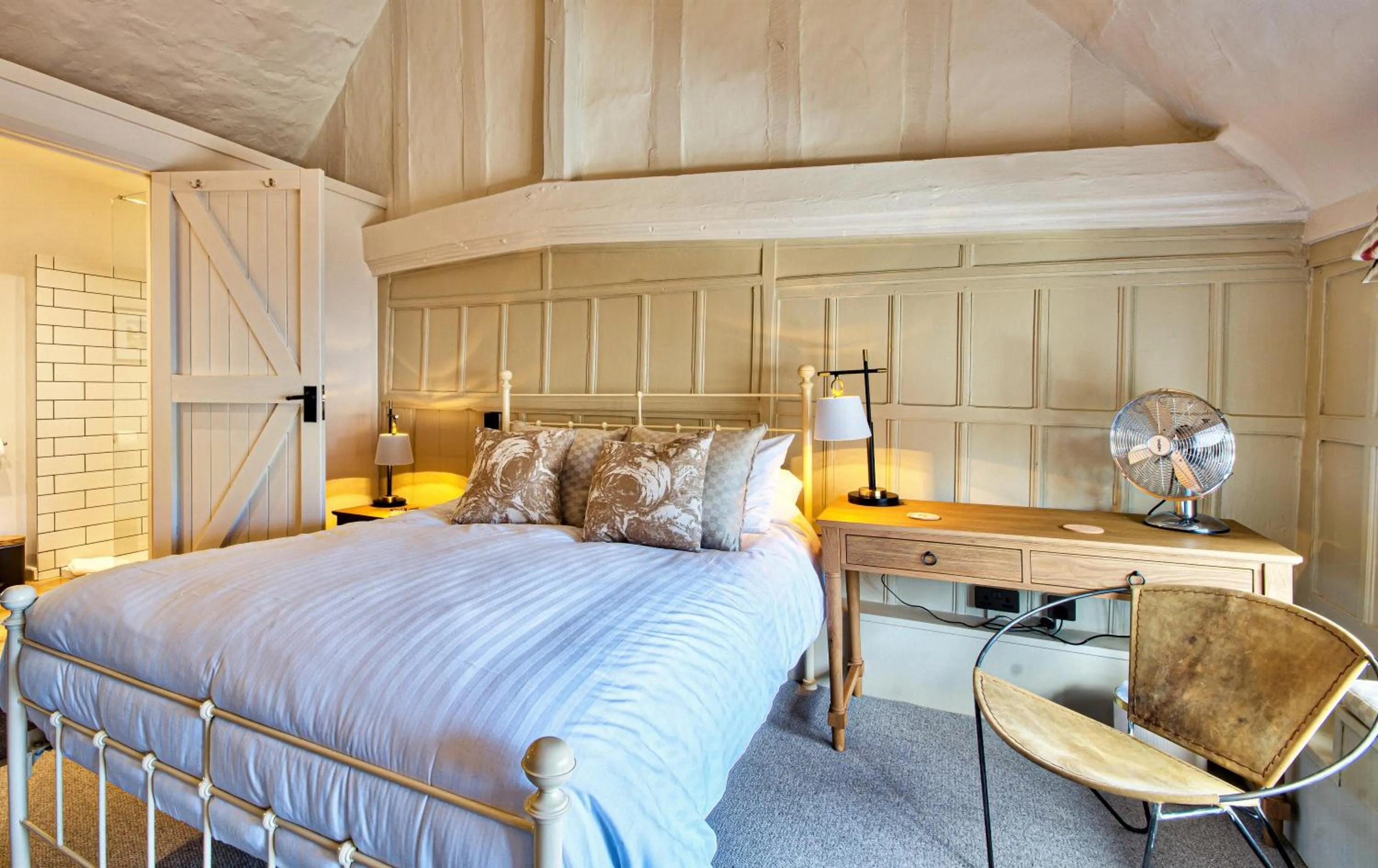 Bed in The Woolpack Inn