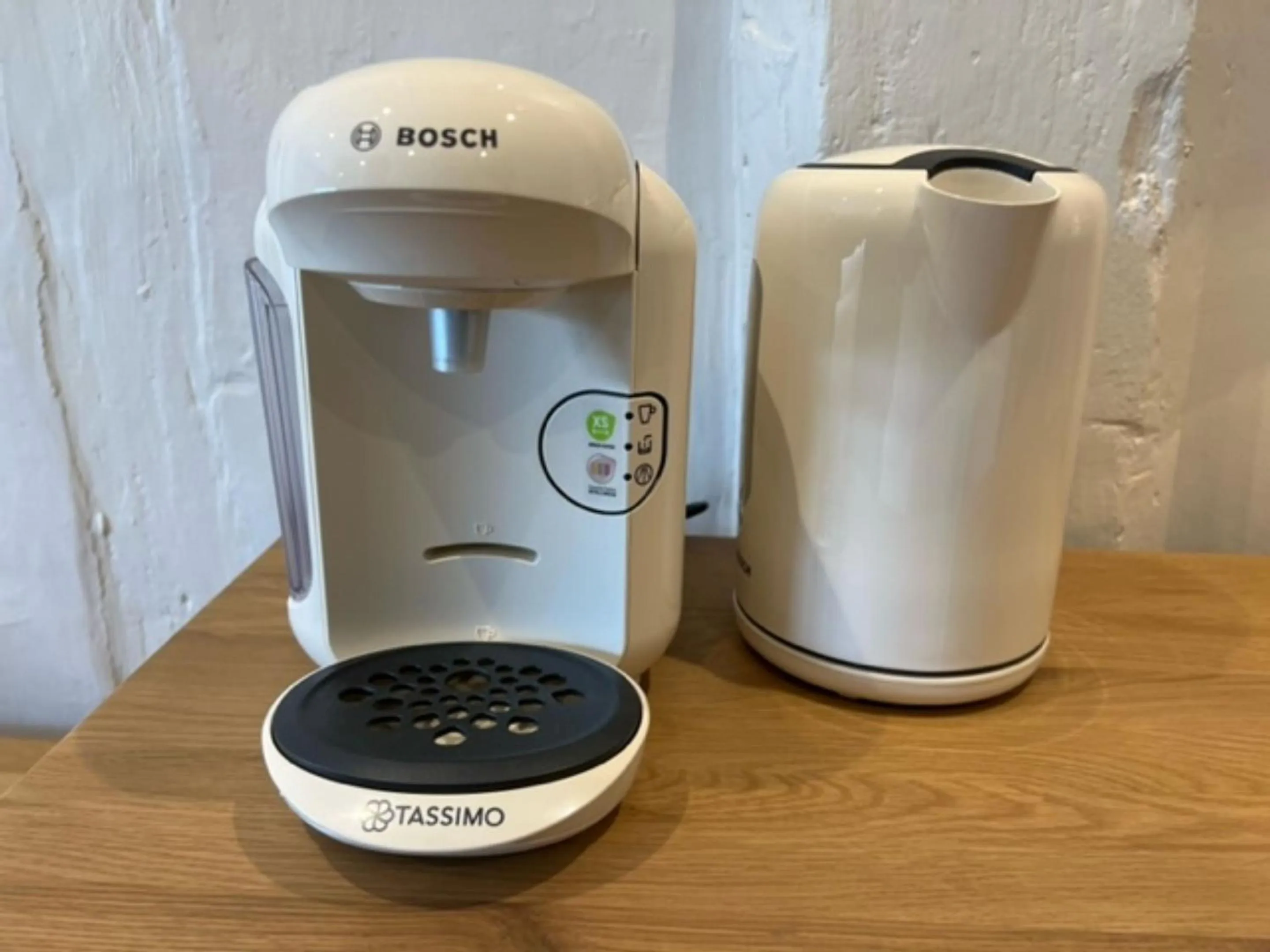 Coffee/tea facilities in The Woolpack Inn