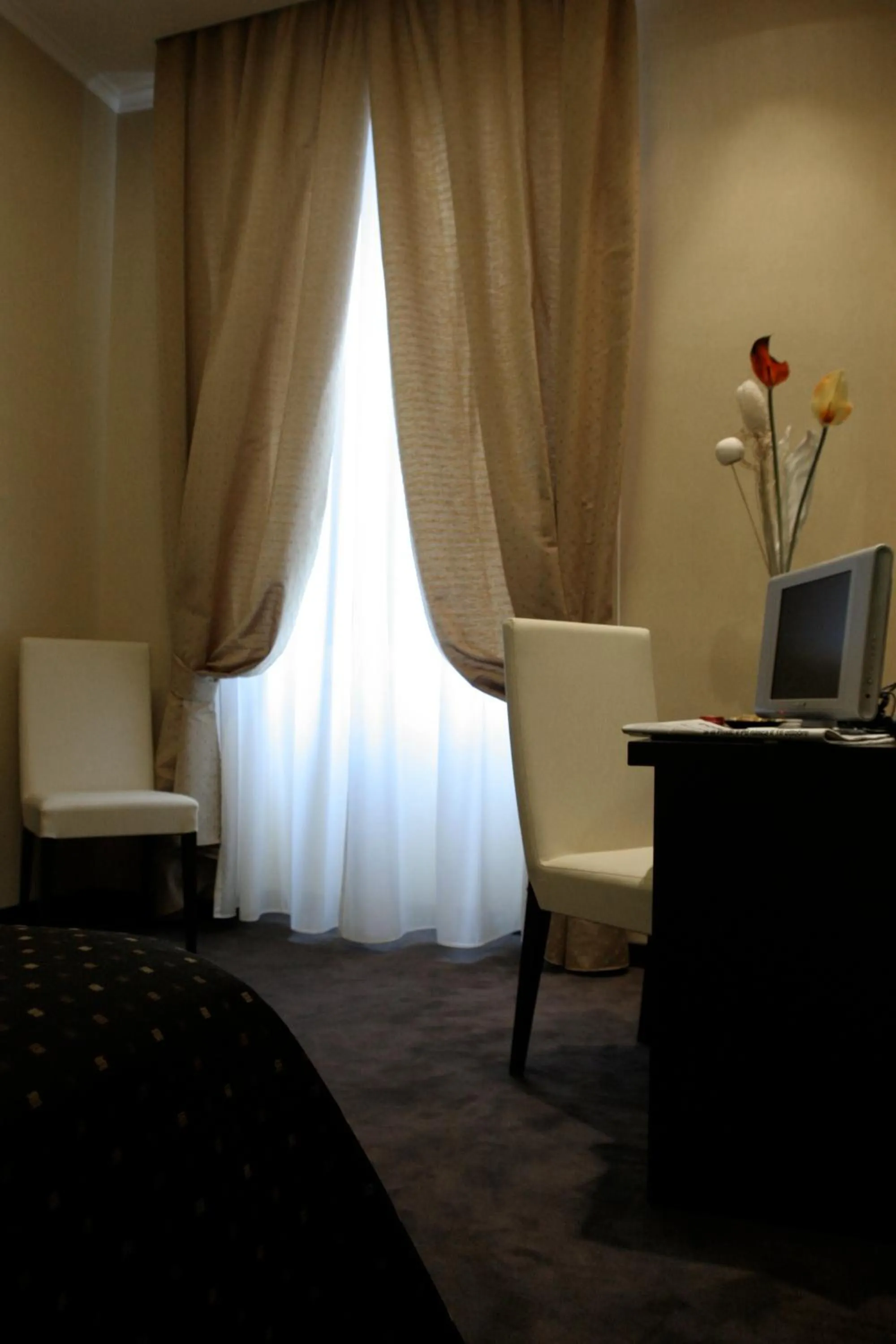 Seating area in Hotel Latinum